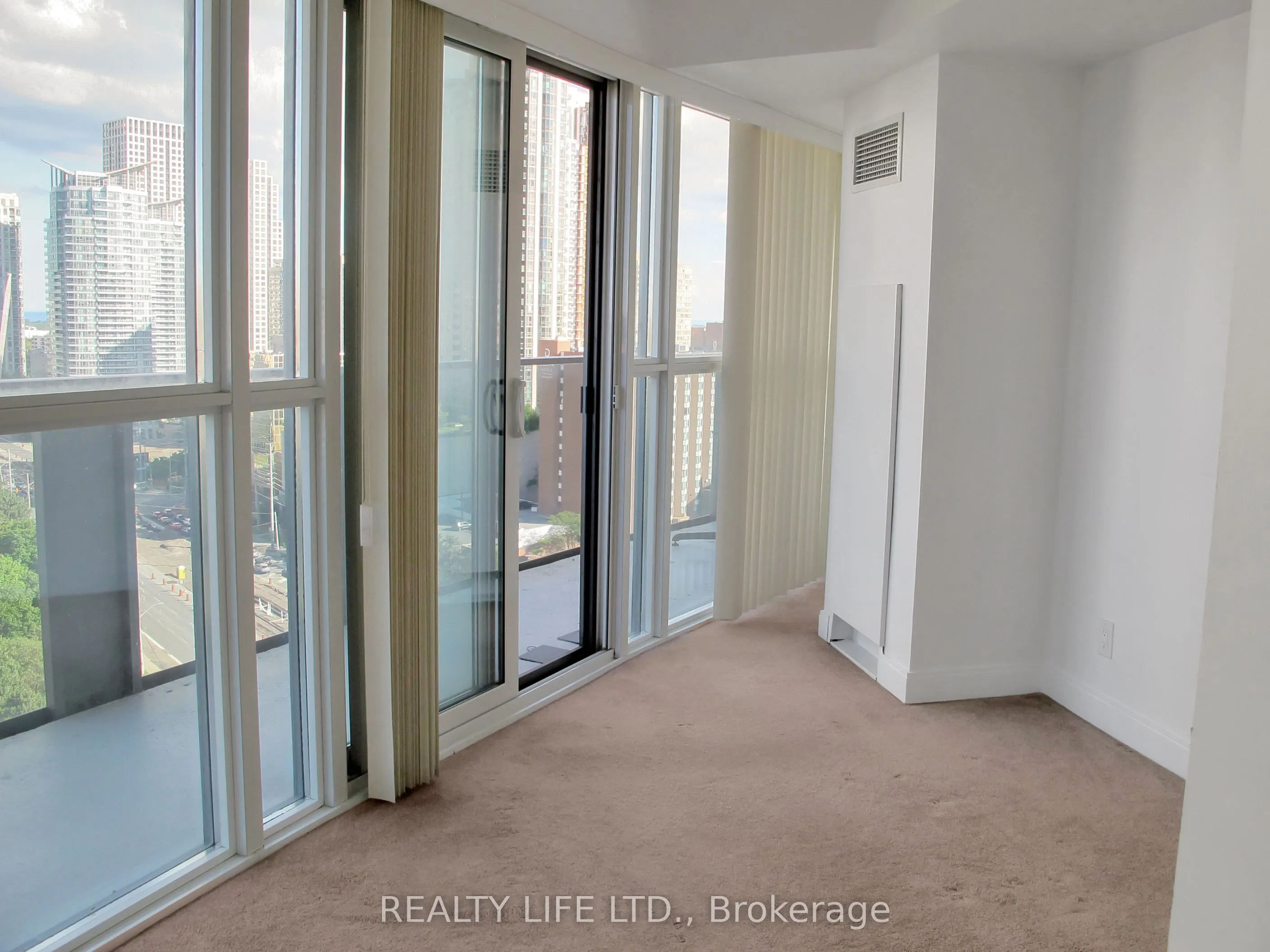 60 Absolute Avenue, #1401