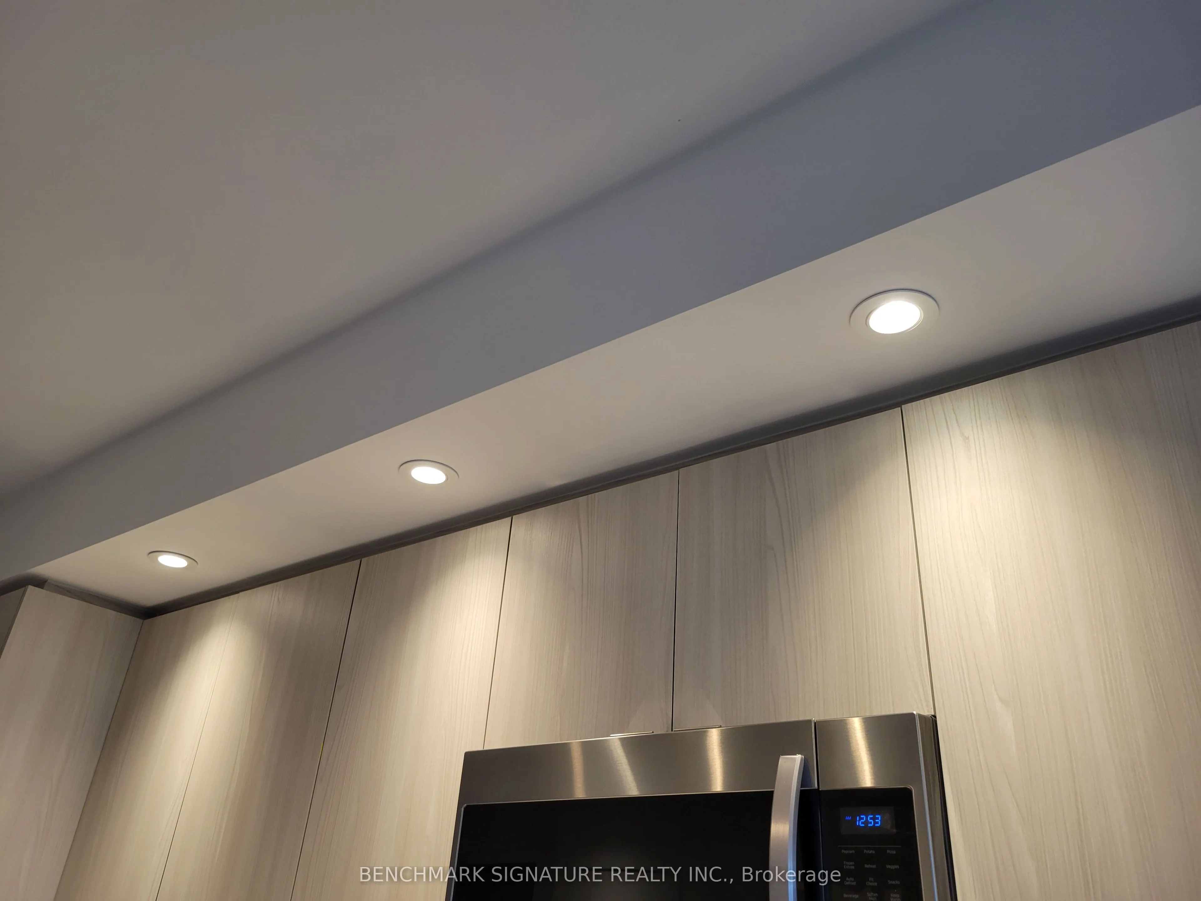 1926 Lake Shore Boulevard W, #4115