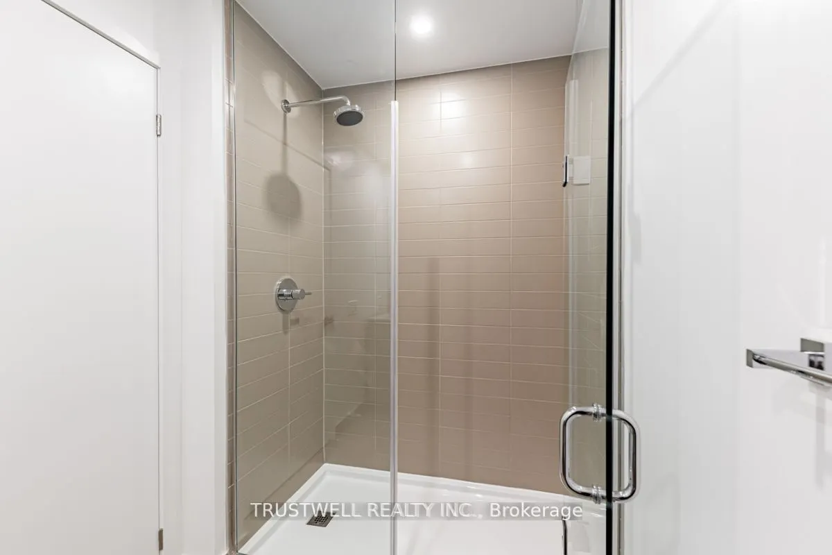 1787 St Clair Avenue W, #1107