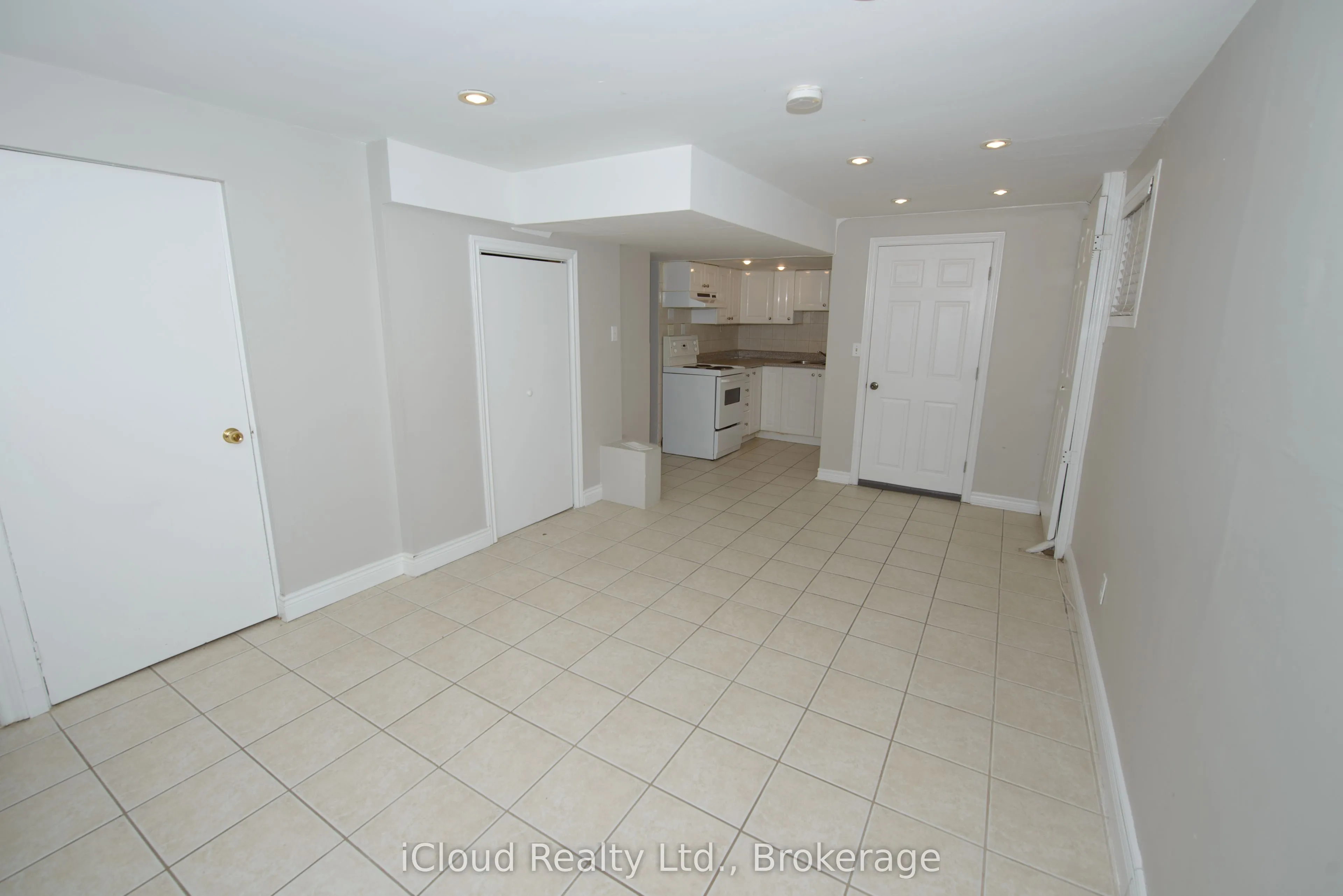 3765 Keenan Crescent, #2