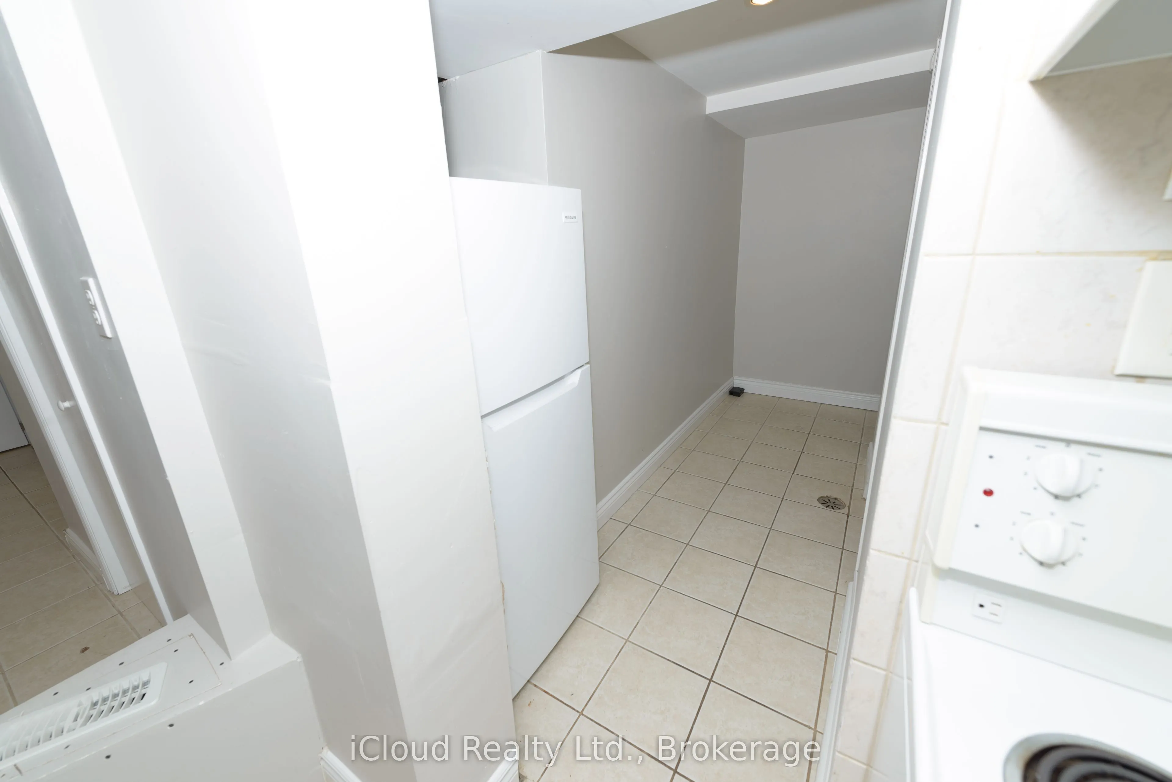 3765 Keenan Crescent, #2