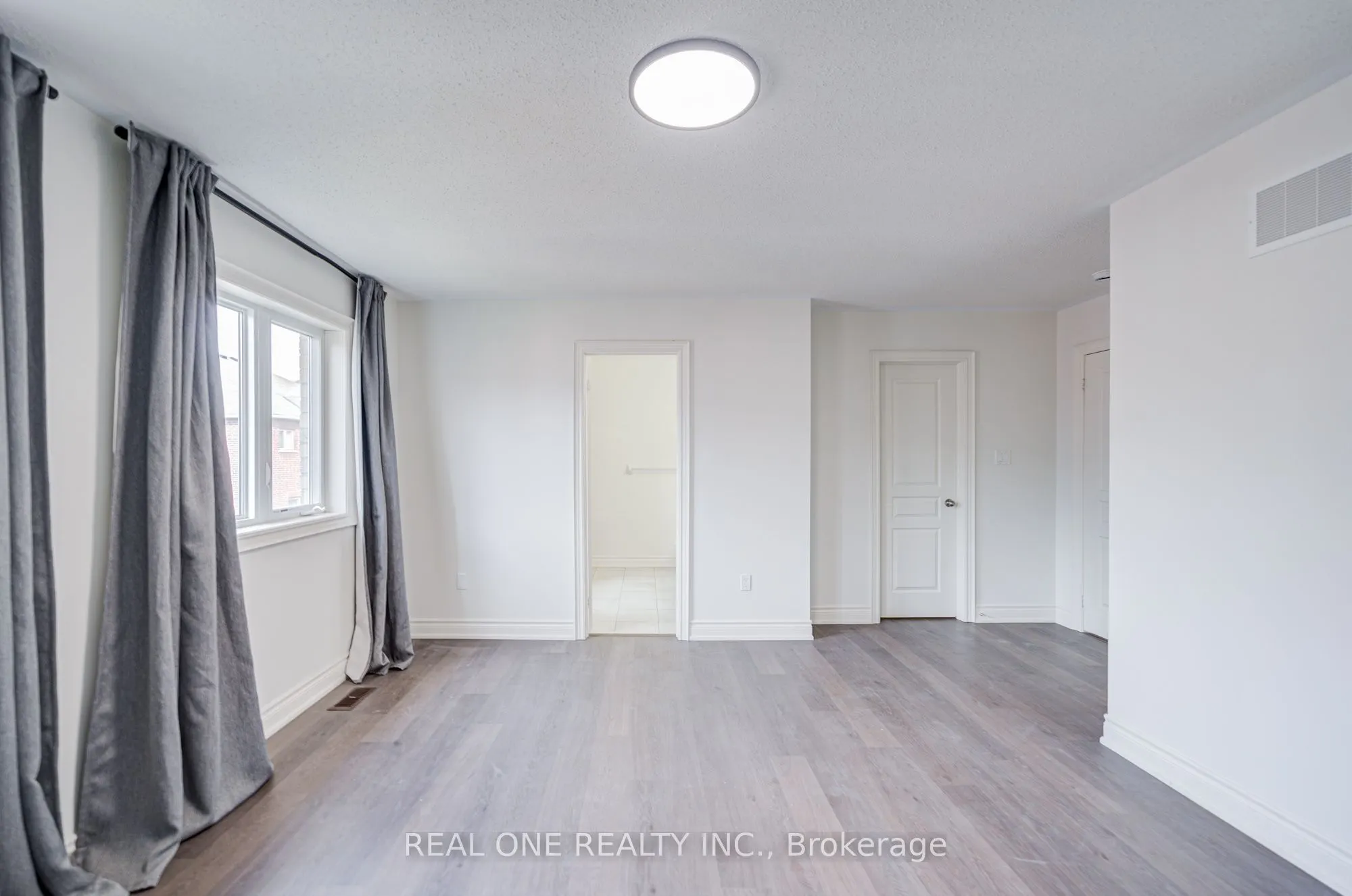 475 Silver Maple Road