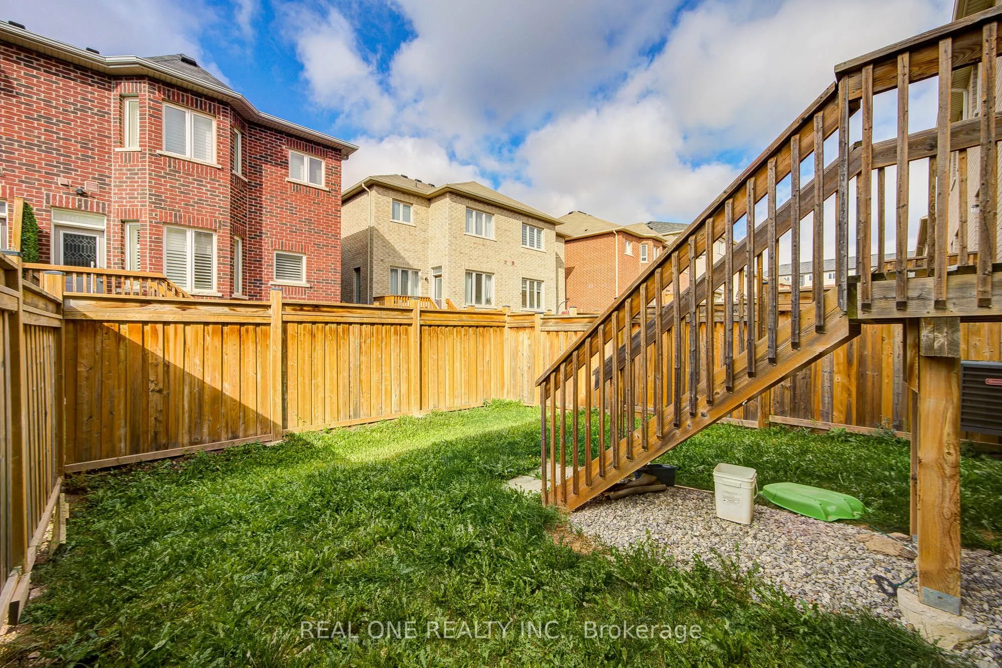 475 Silver Maple Road