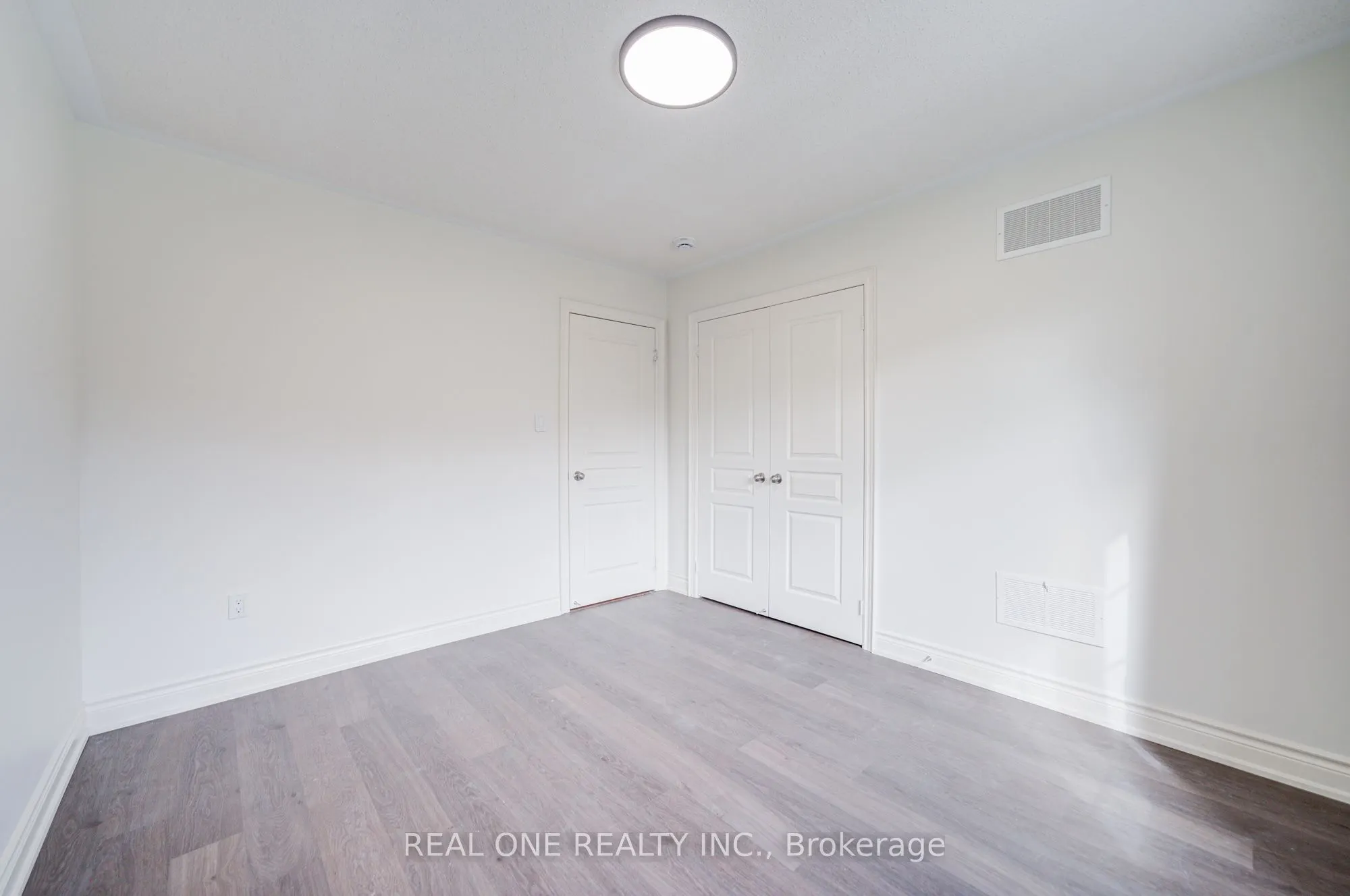 475 Silver Maple Road