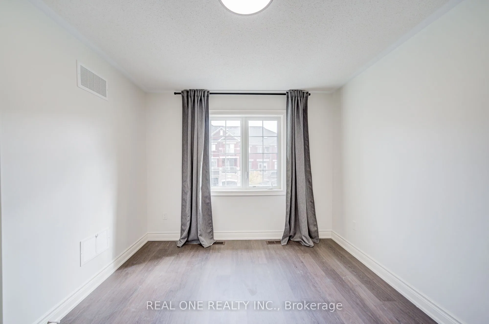 475 Silver Maple Road