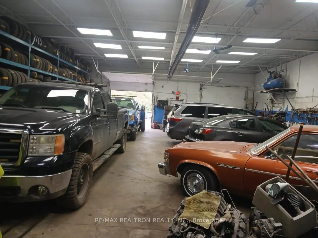 2400 Finch Avenue W, #Unit 9