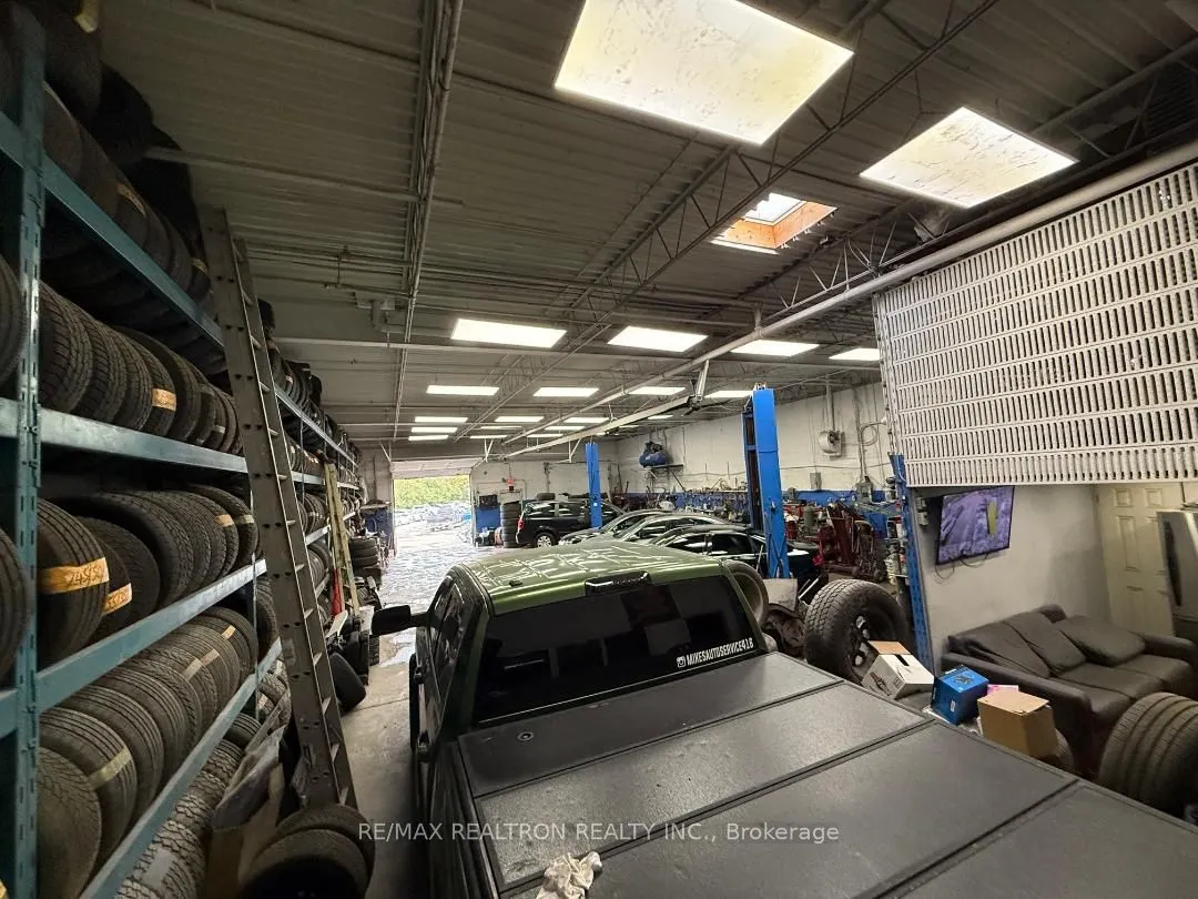 2400 Finch Avenue W, #Unit 9