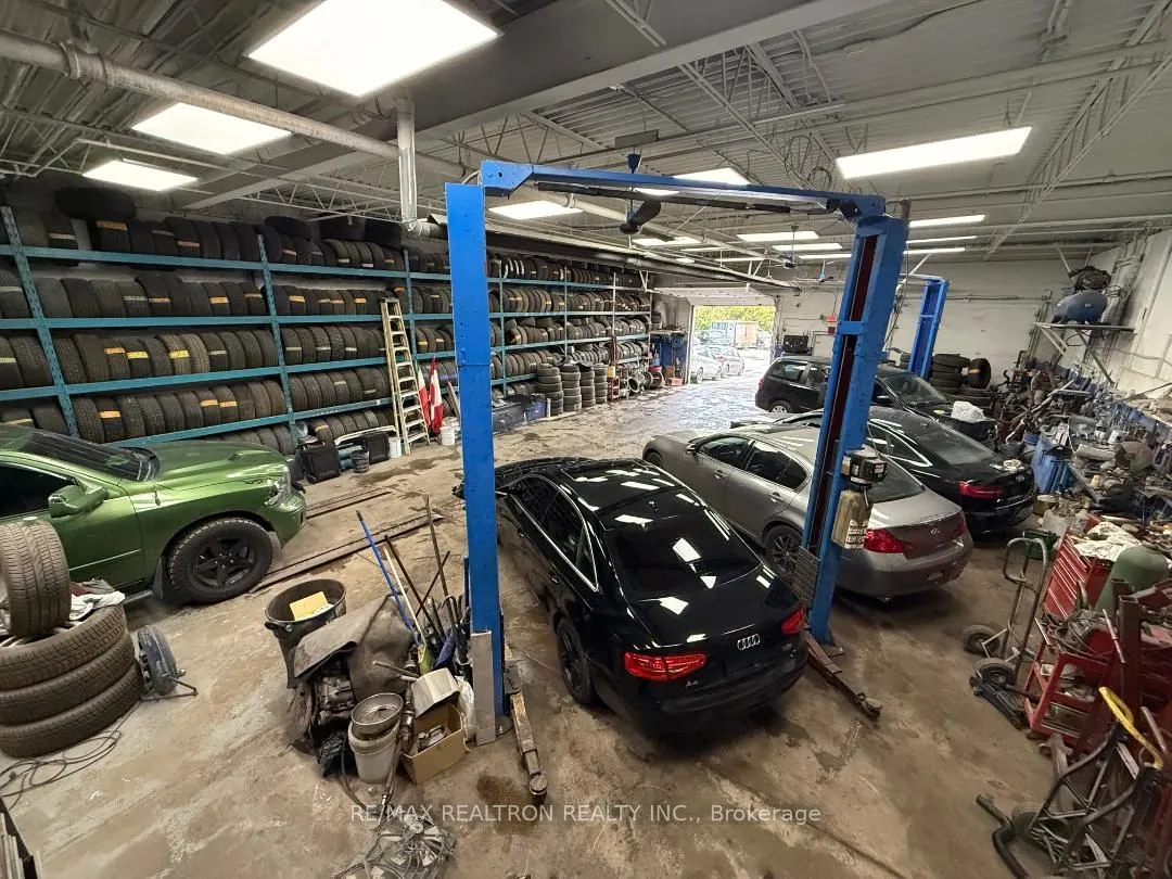 2400 Finch Avenue W, #Unit 9