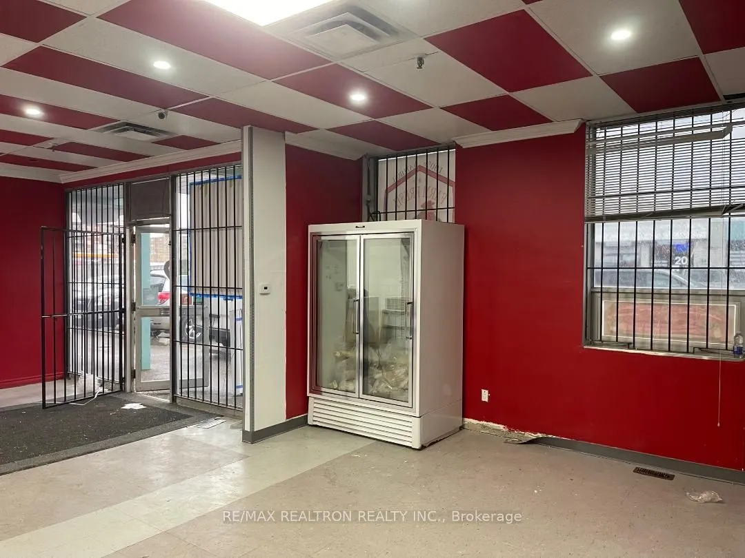 2400 Finch Avenue W, #Unit 9