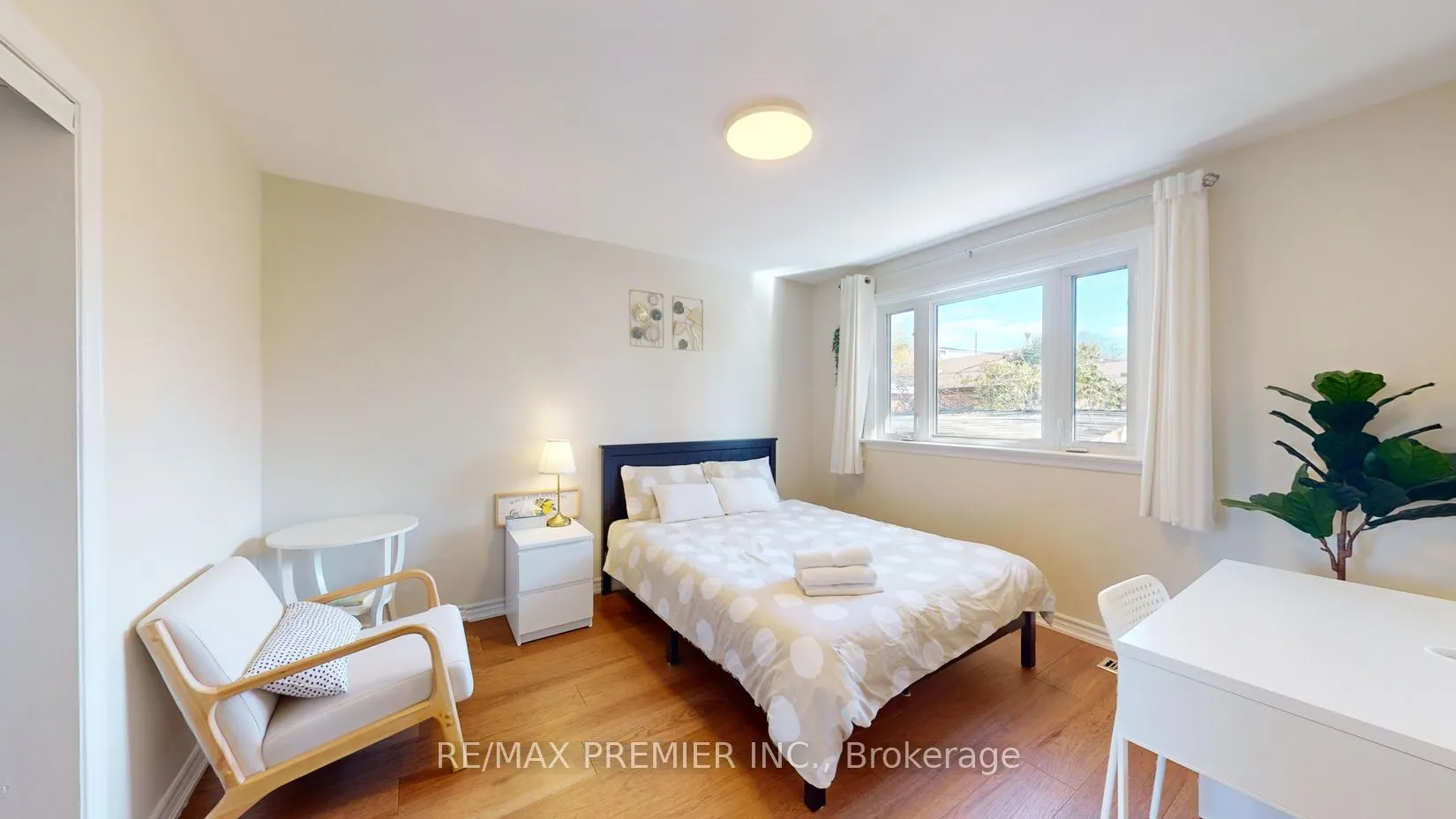 236 Thistle Down Boulevard