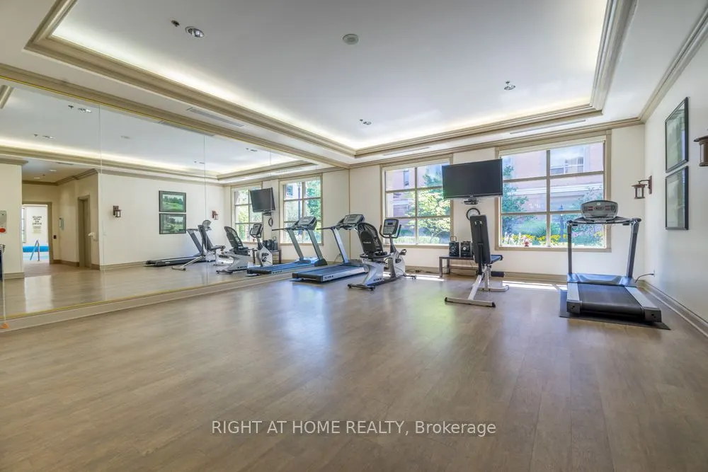 100 Burloak Drive, #1301