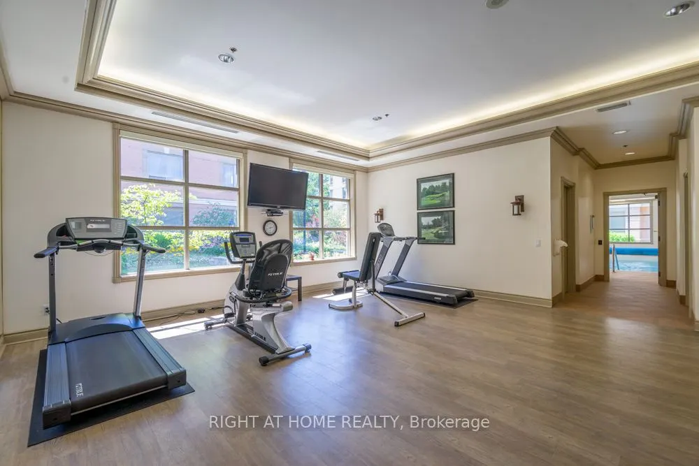 100 Burloak Drive, #1301