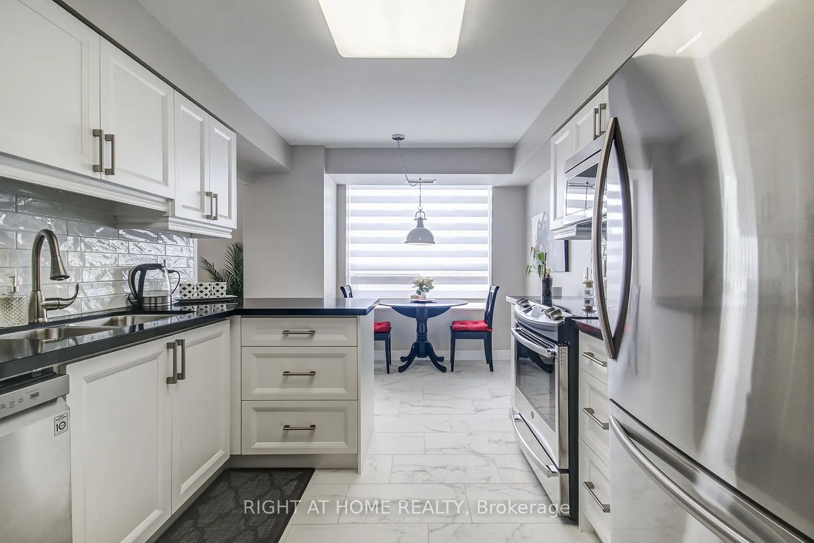 100 Burloak Drive, #1301