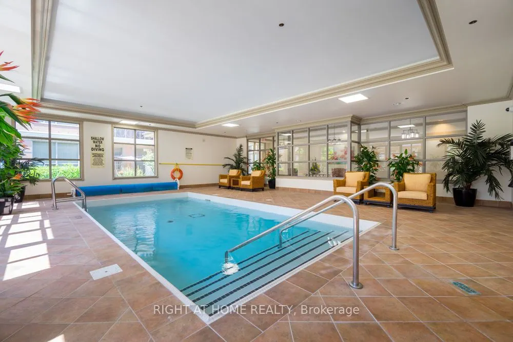 100 Burloak Drive, #1301