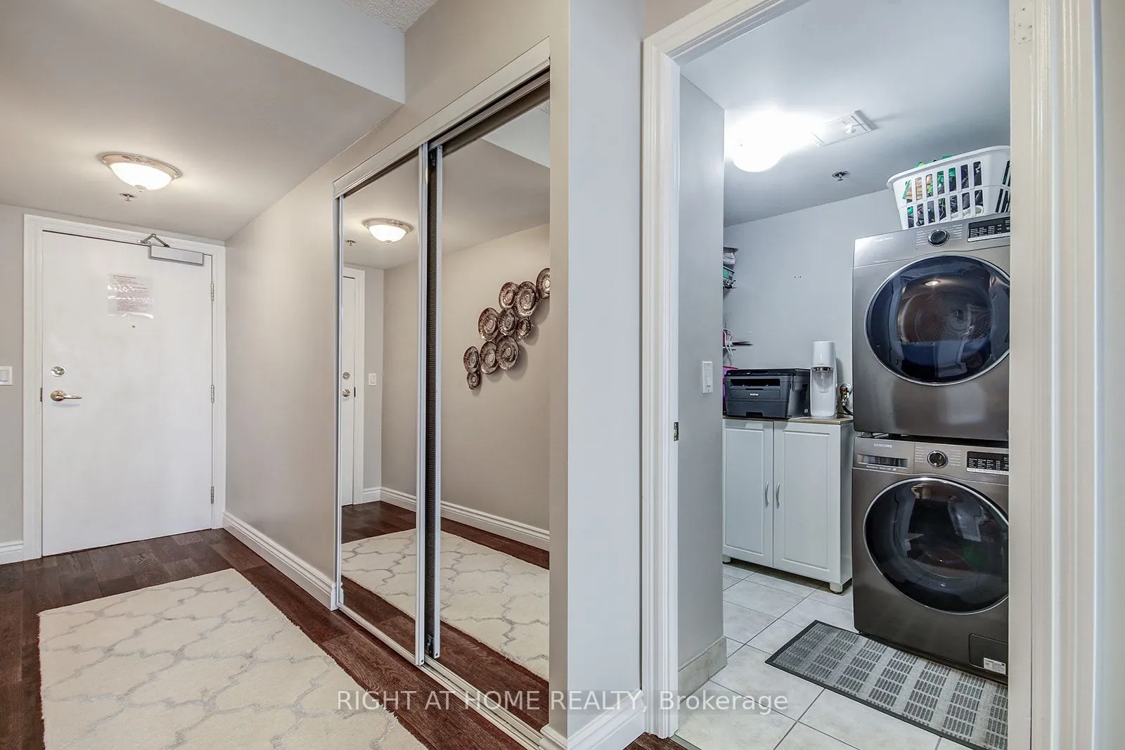 100 Burloak Drive, #1301