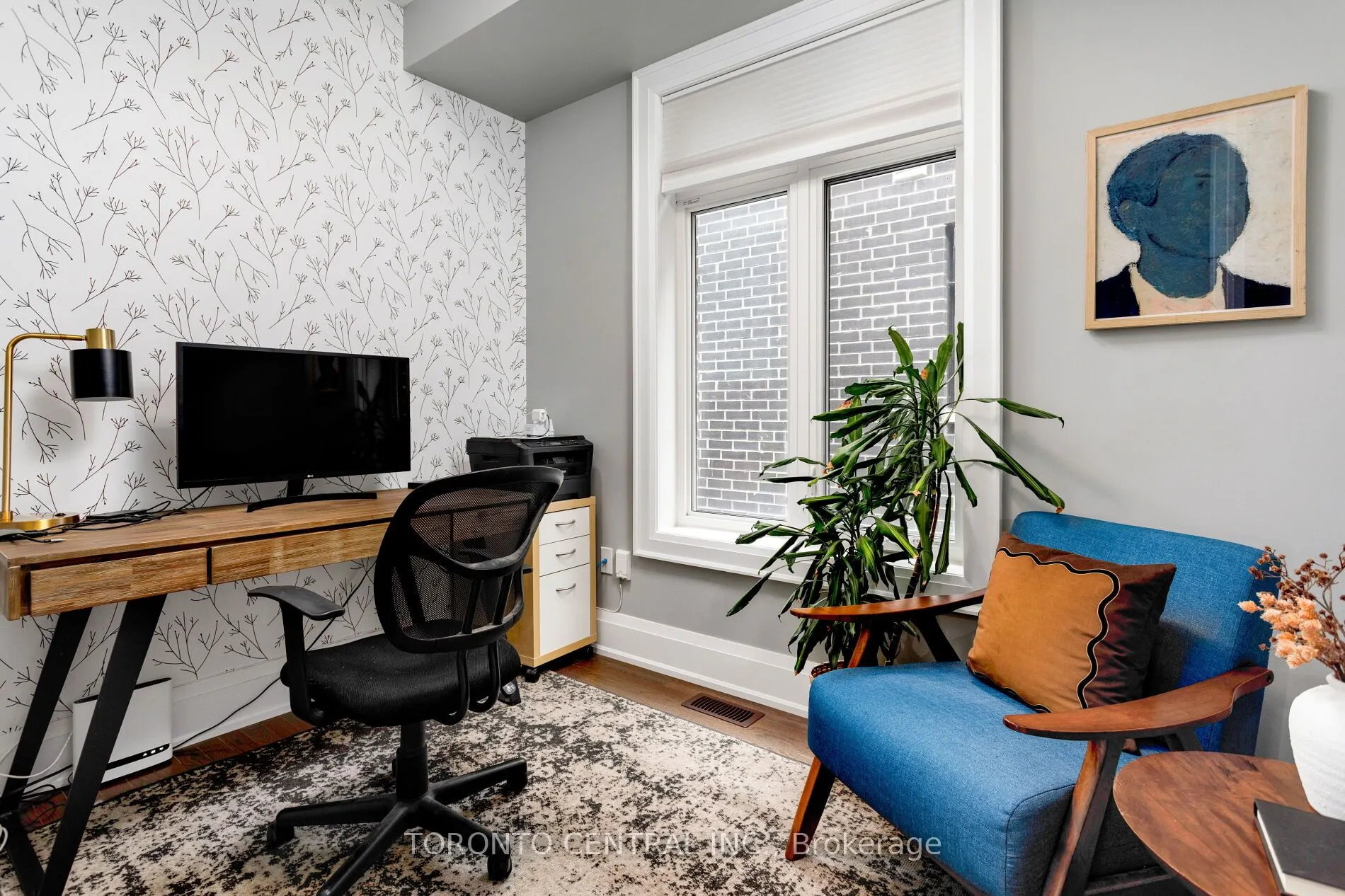 9 Chimney Swift Court