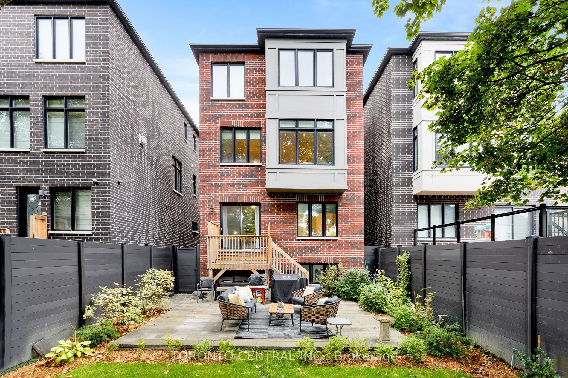 9 Chimney Swift Court