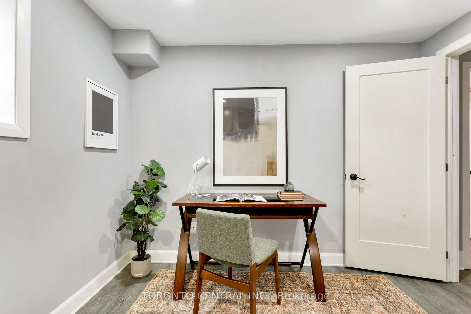 9 Chimney Swift Court