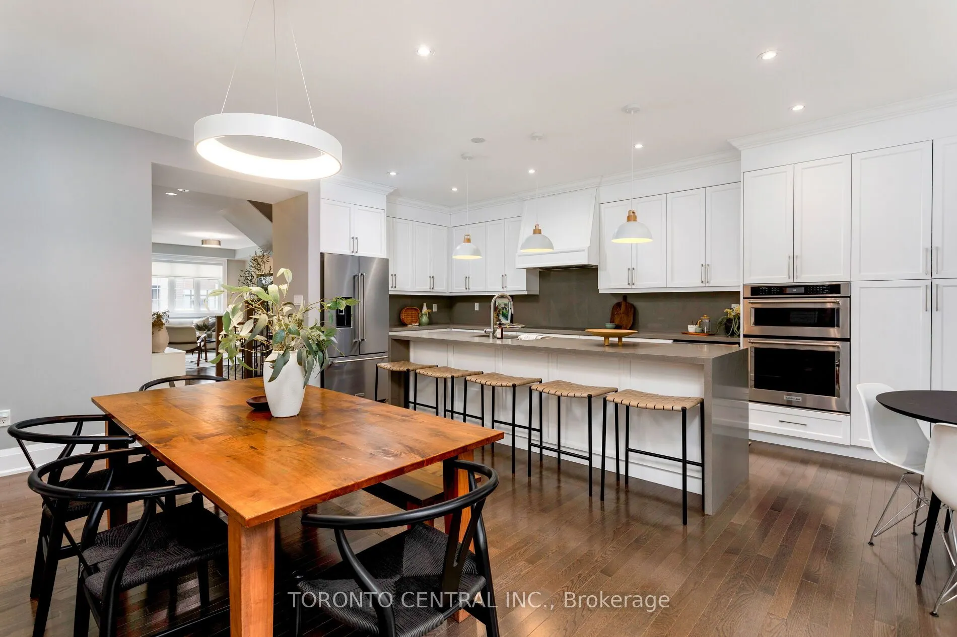 9 Chimney Swift Court