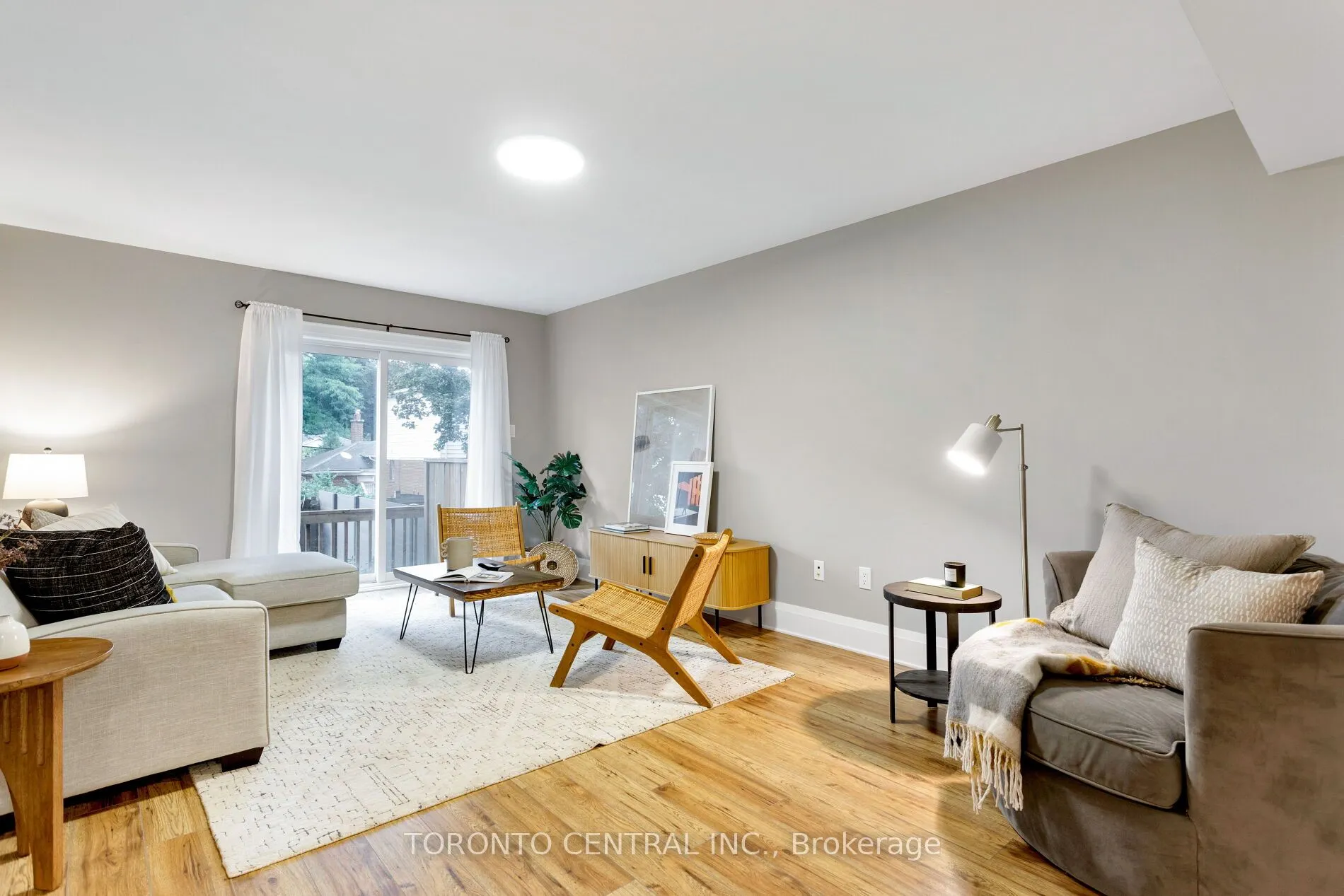 9 Chimney Swift Court