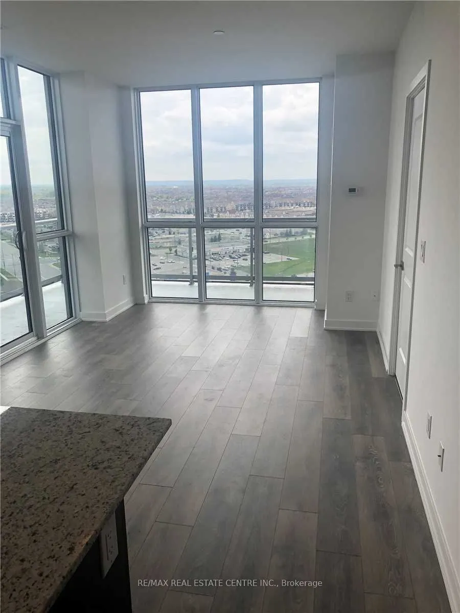 4633 Glen Erin Drive, #Ph09