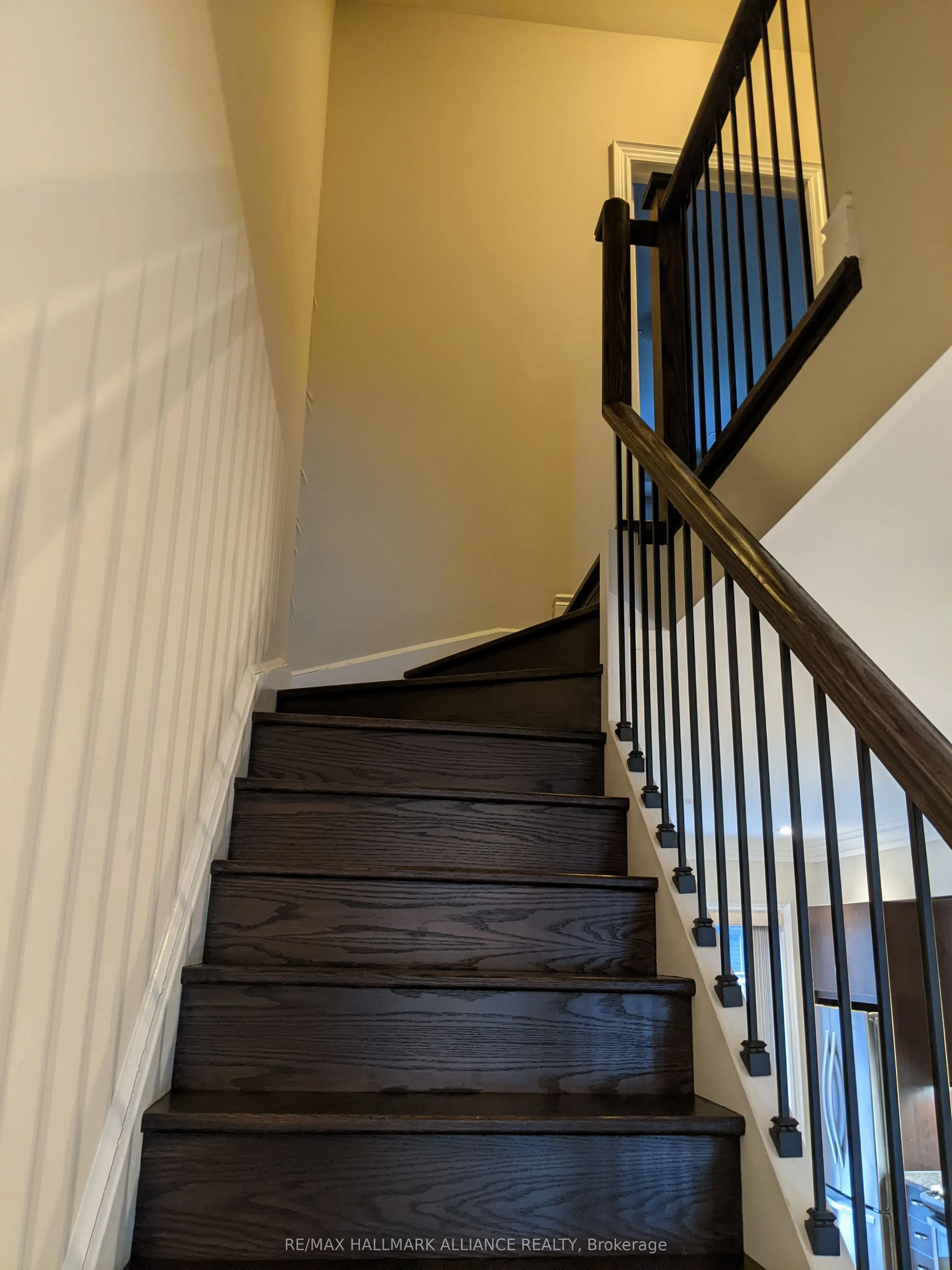 2184 Trafalgar Road, #27