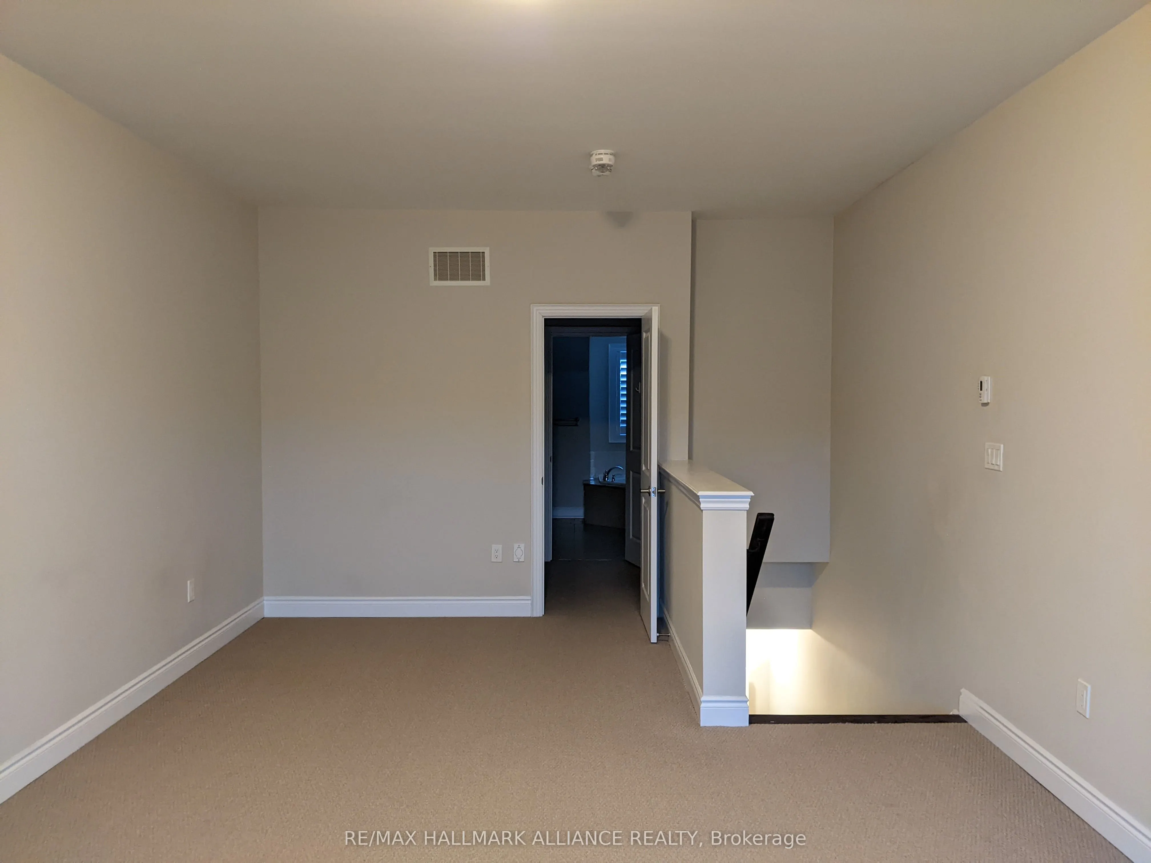 2184 Trafalgar Road, #27