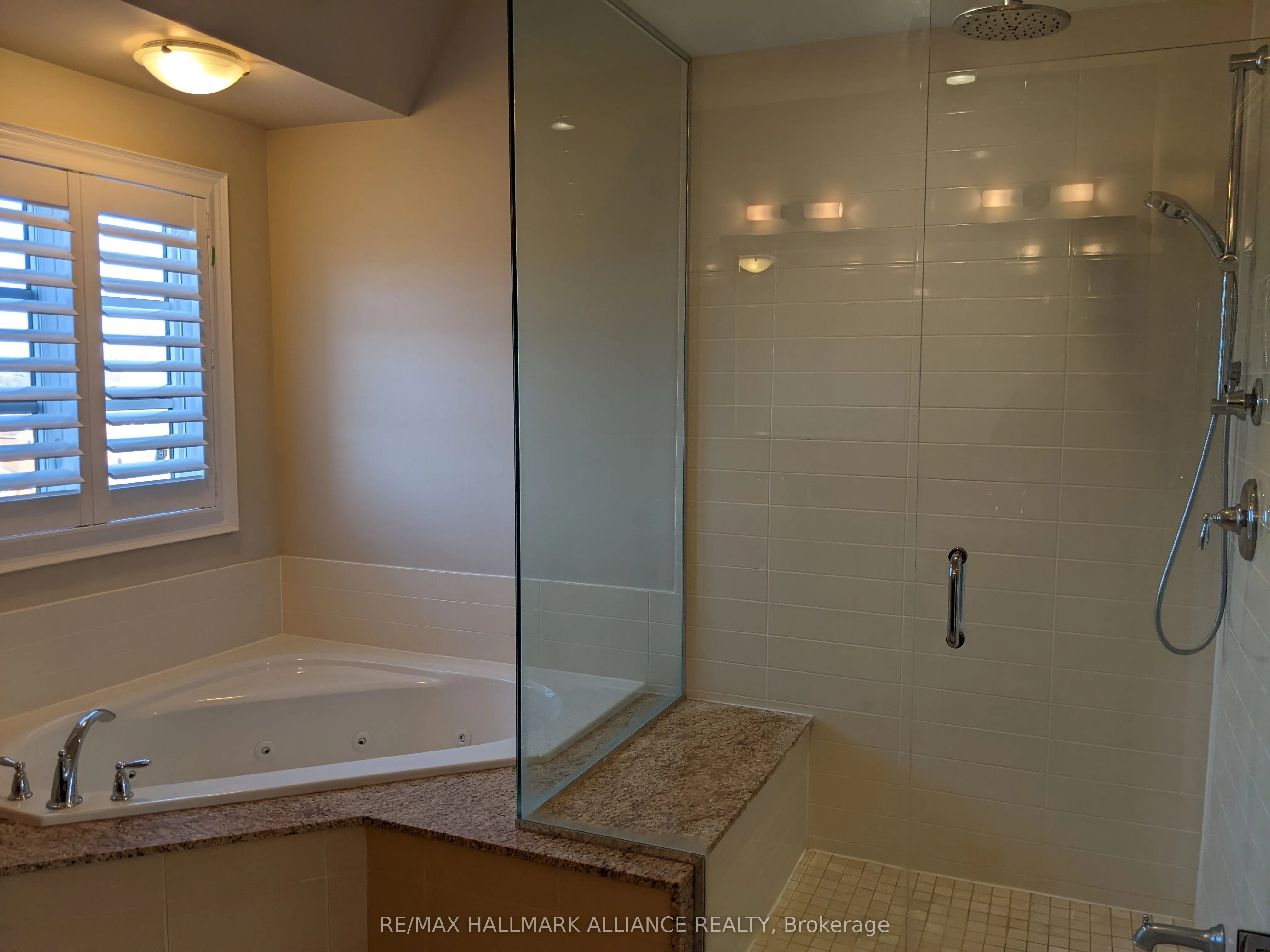 2184 Trafalgar Road, #27