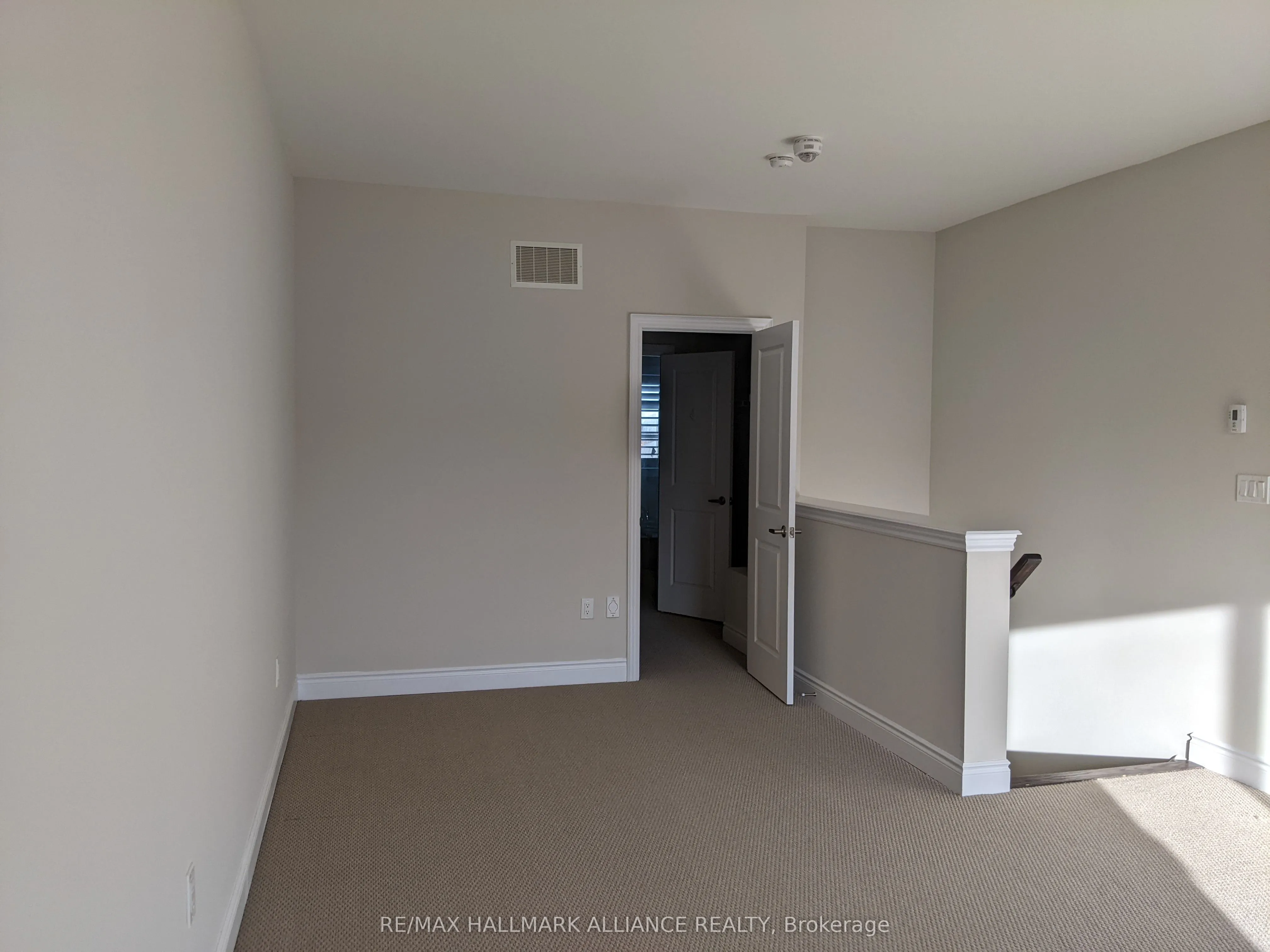 2184 Trafalgar Road, #27