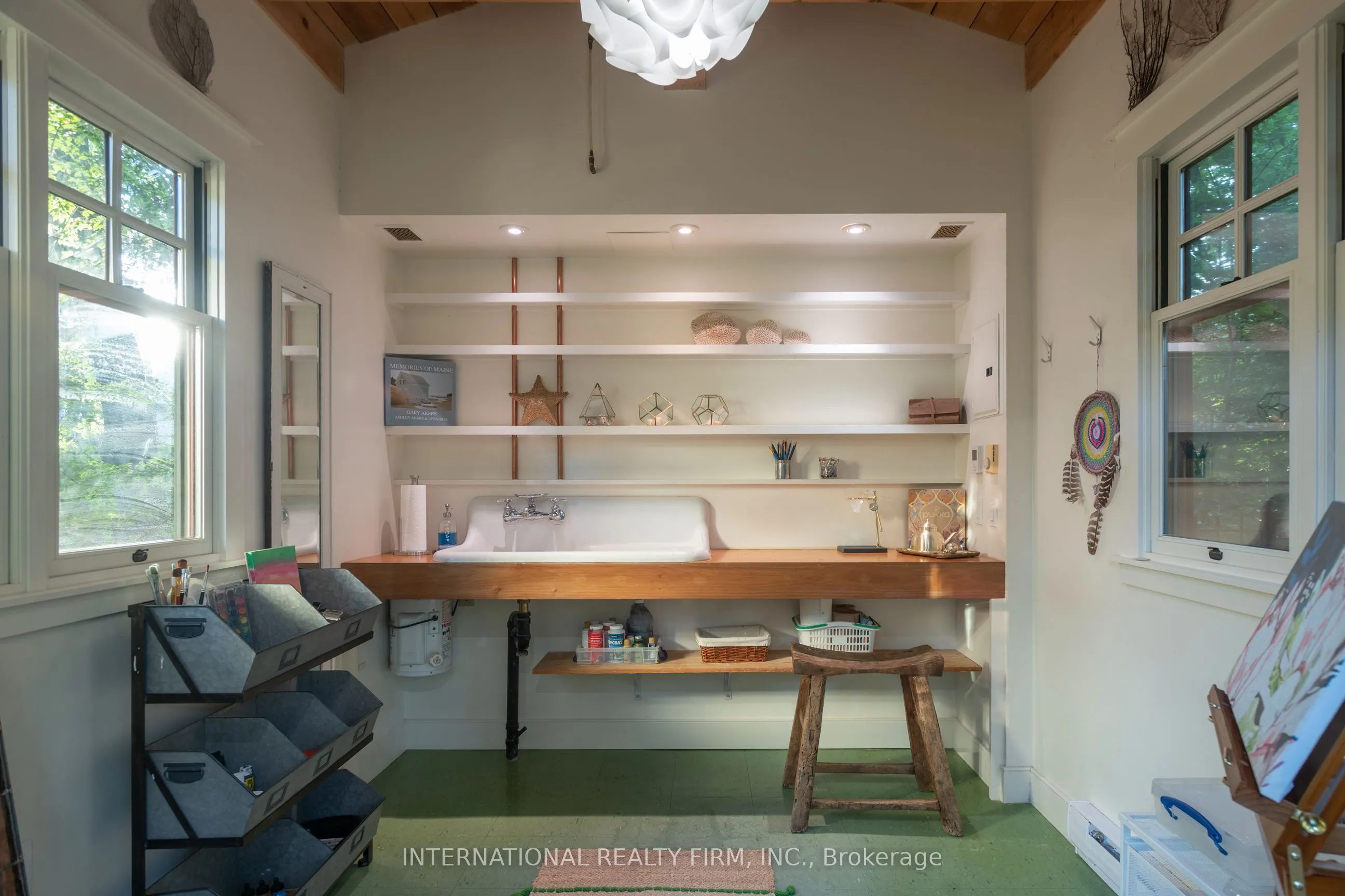270 Indian Road