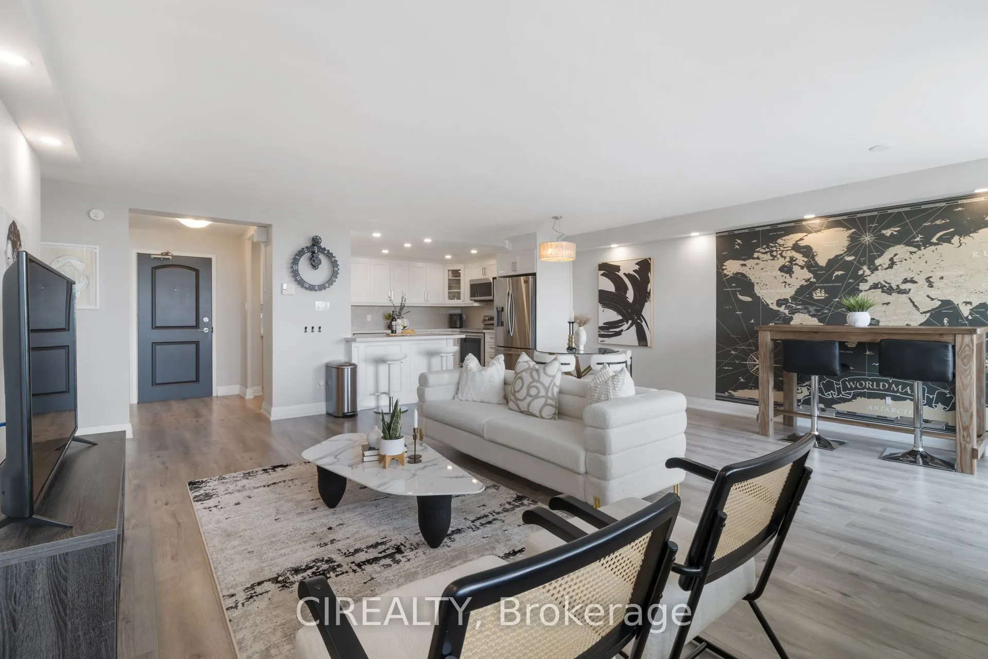 511 The West Mall, #709