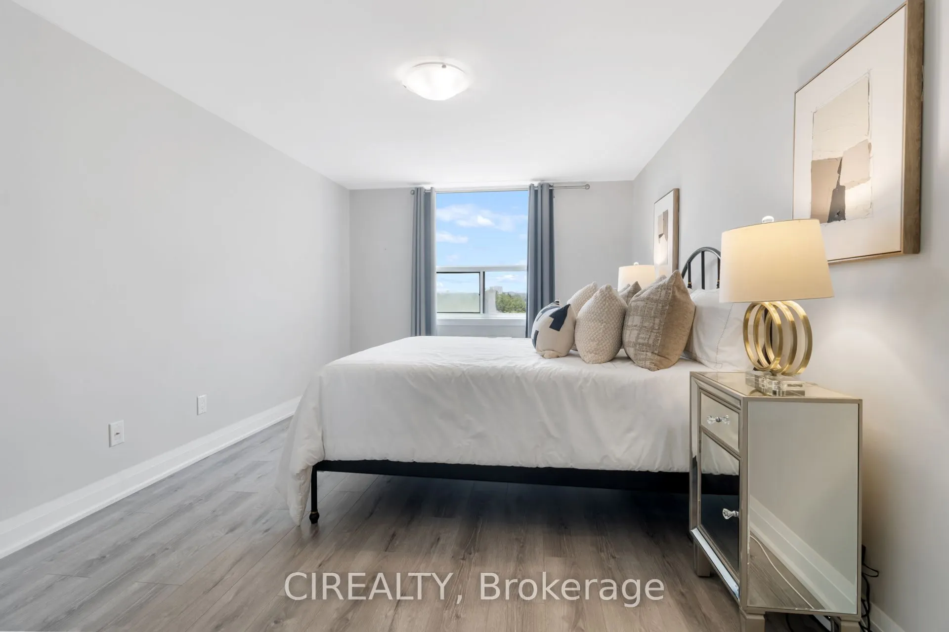 511 The West Mall, #709