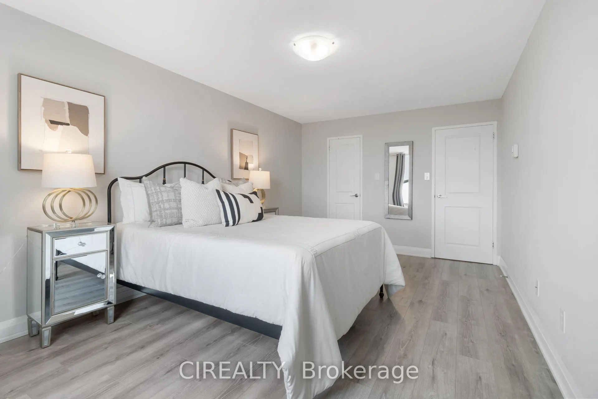 511 The West Mall, #709