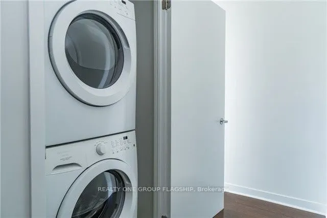 360 Square One Drive, #2908