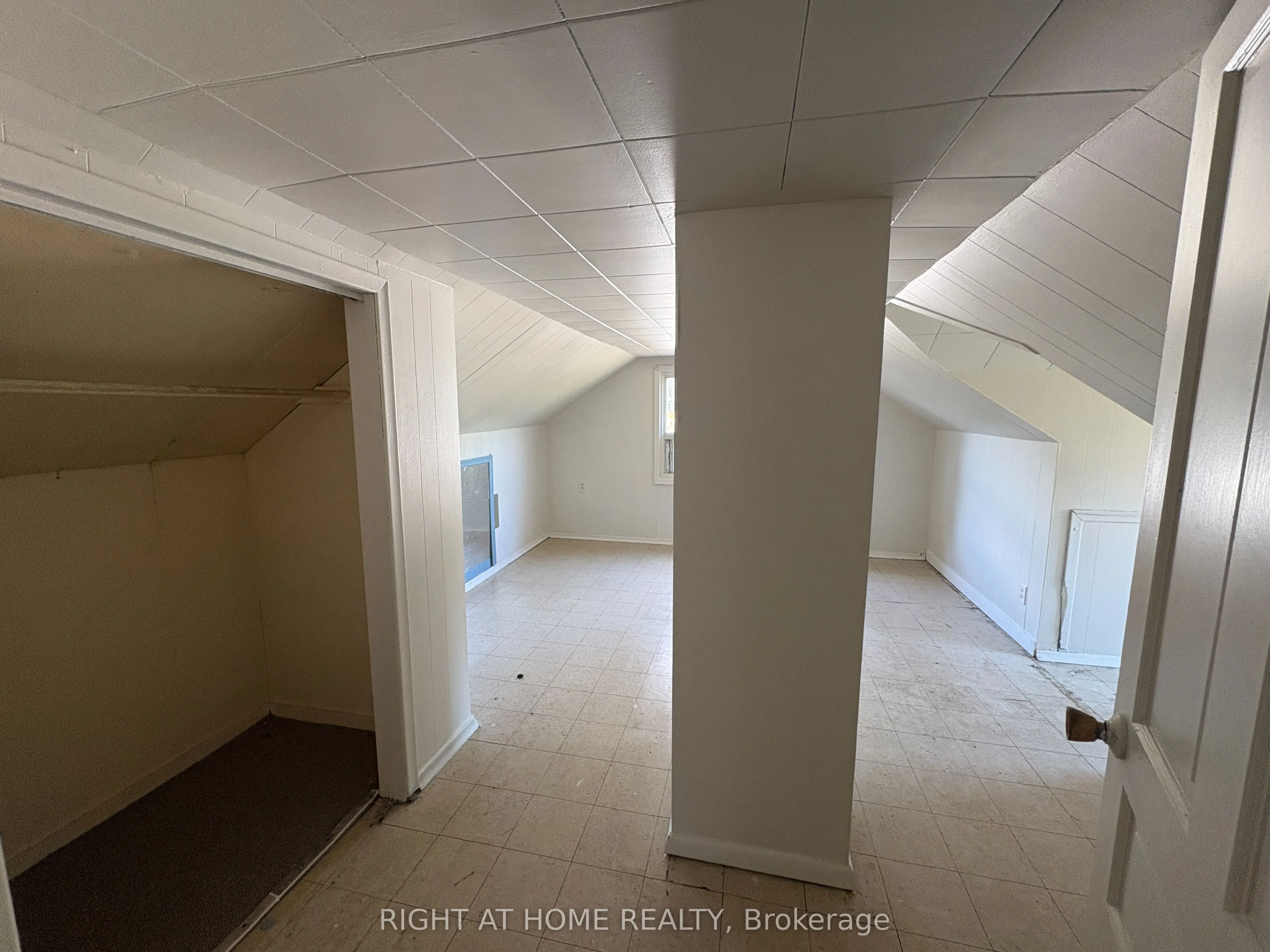 779 Indian Road, #Upper