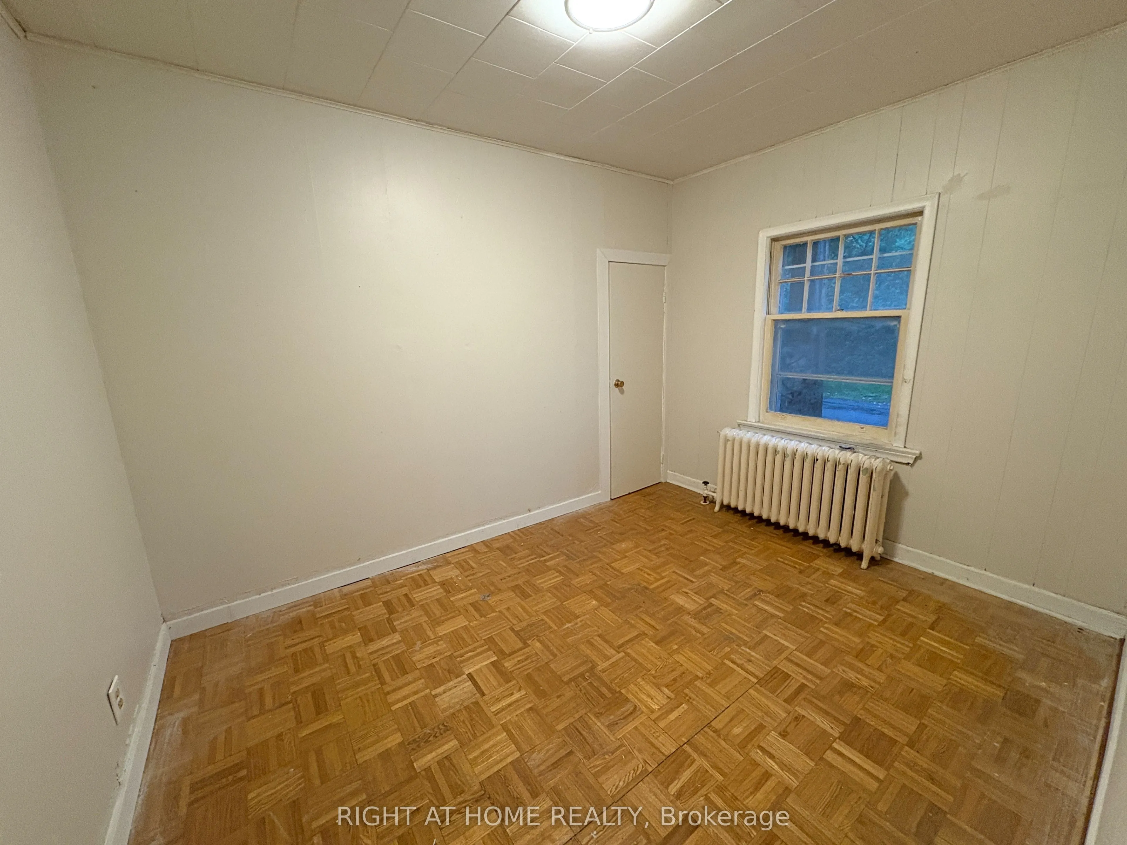 779 Indian Road, #Upper