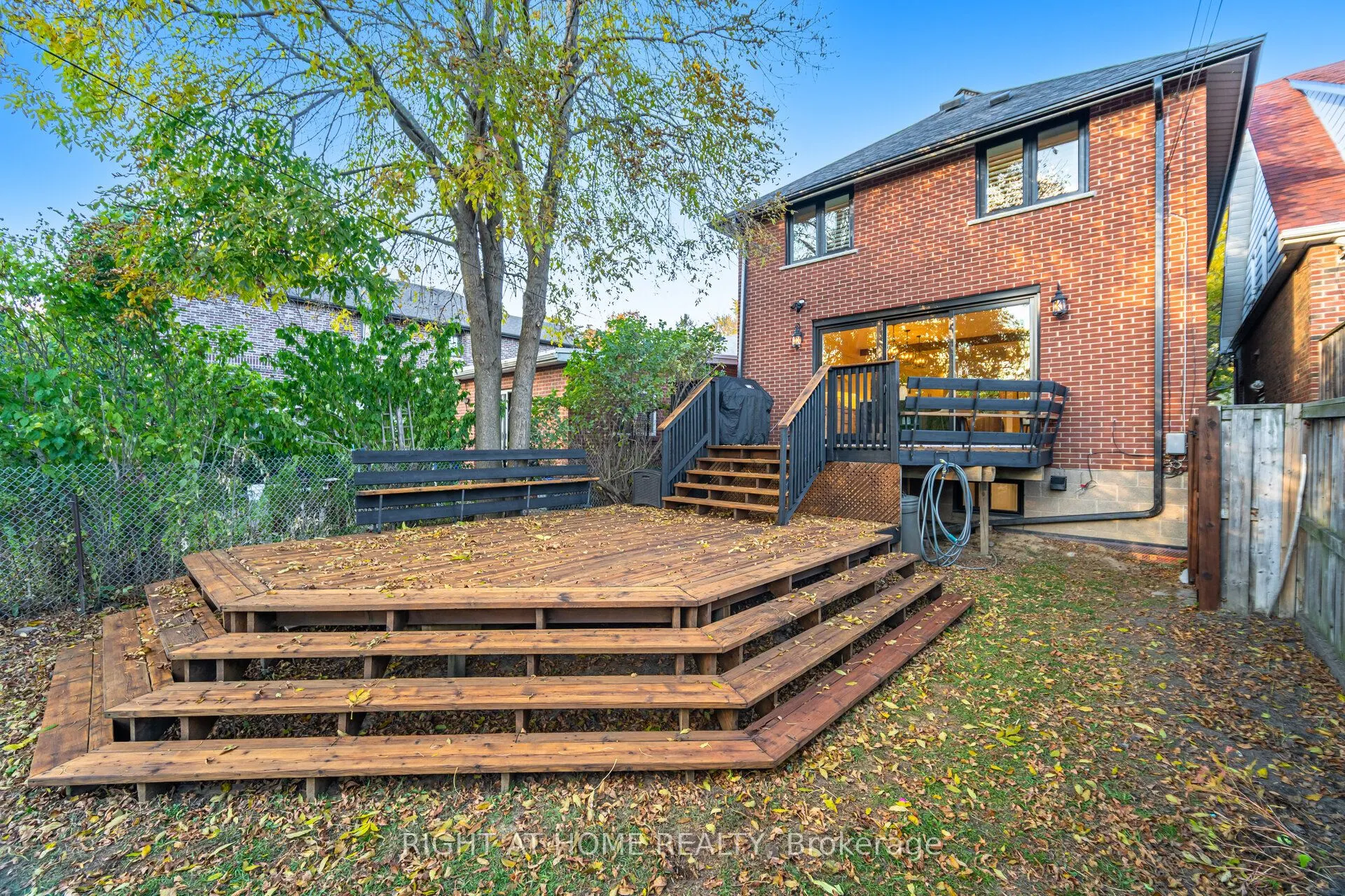 28 Forty First Street