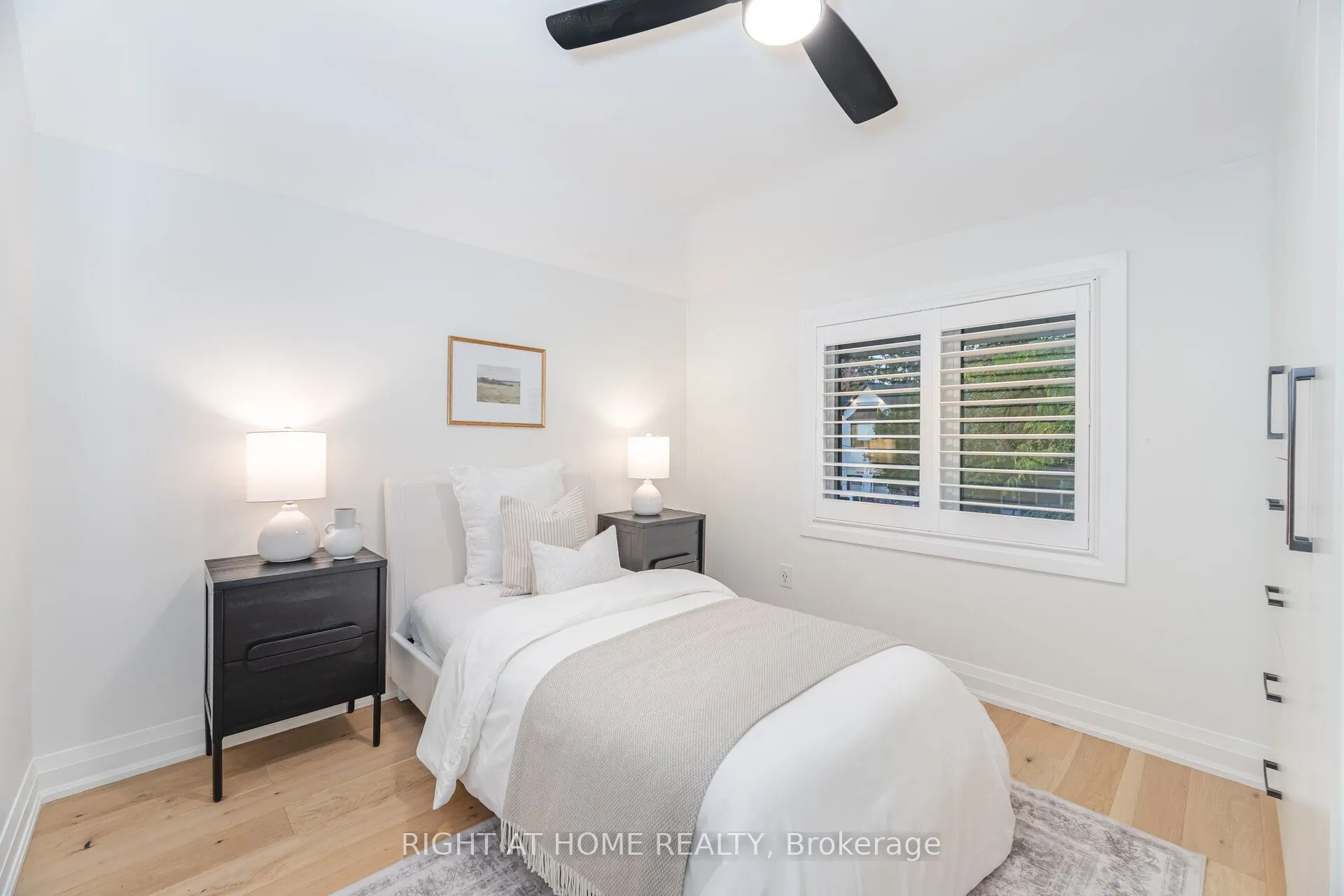 28 Forty First Street