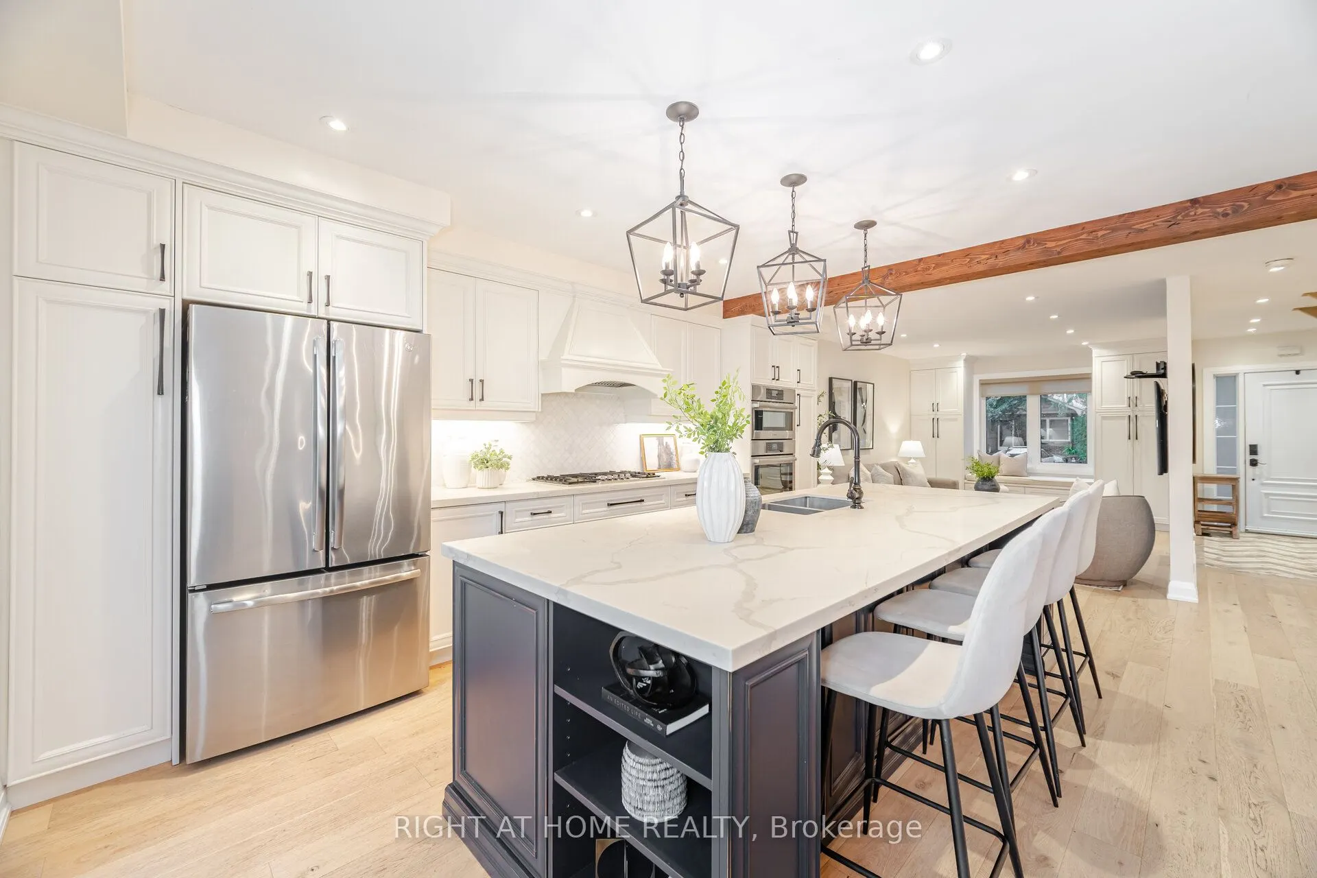 28 Forty First Street