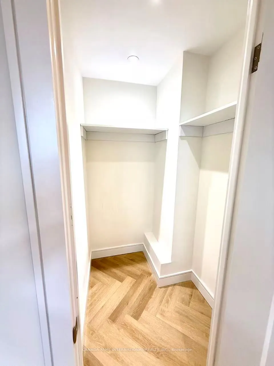 330 Dixon Road, #ph04