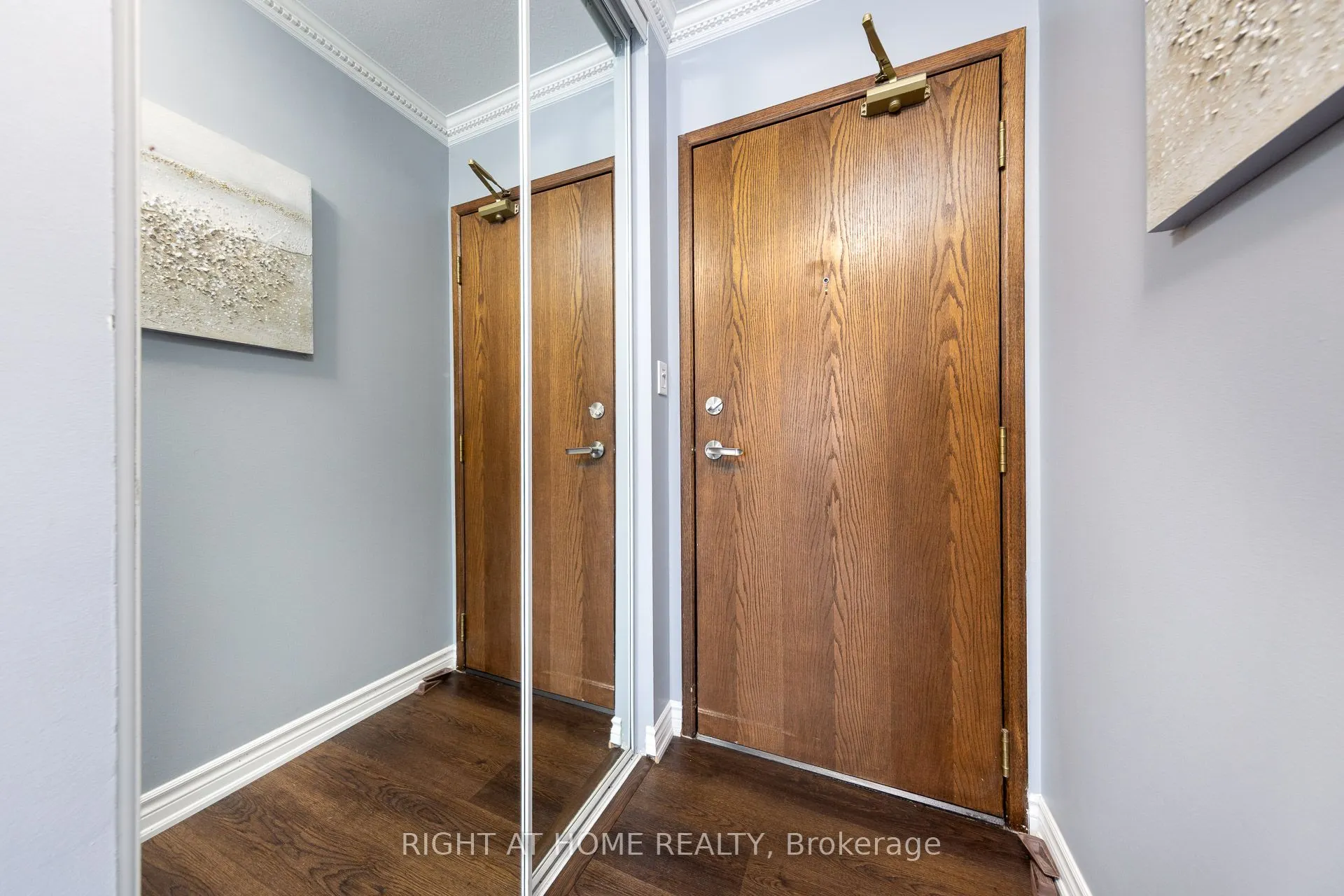 1276 Maple Crossing Boulevard, #111