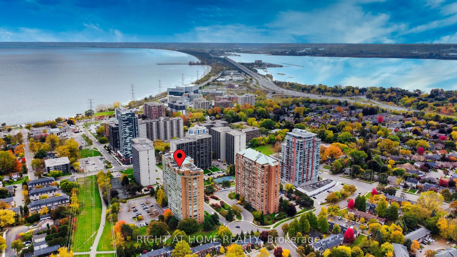 1276 Maple Crossing Boulevard, #111