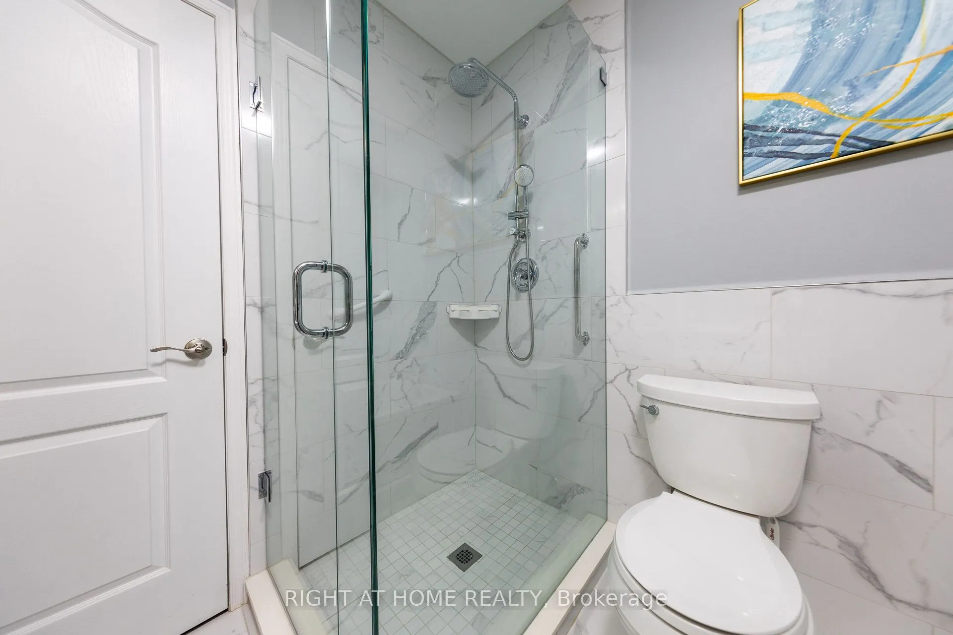 1276 Maple Crossing Boulevard, #111