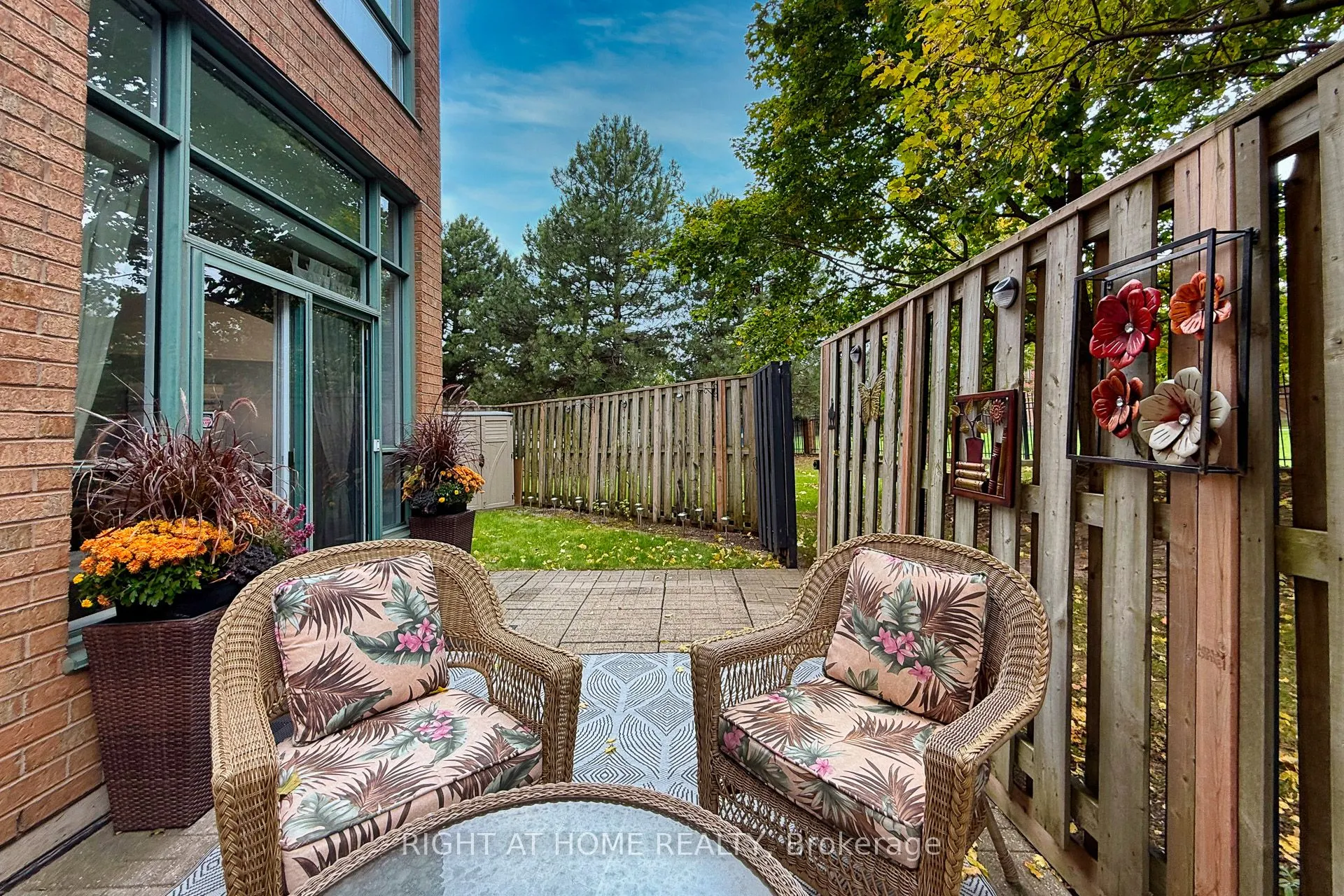 1276 Maple Crossing Boulevard, #111