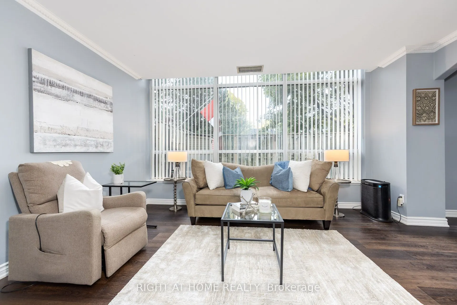 1276 Maple Crossing Boulevard, #111