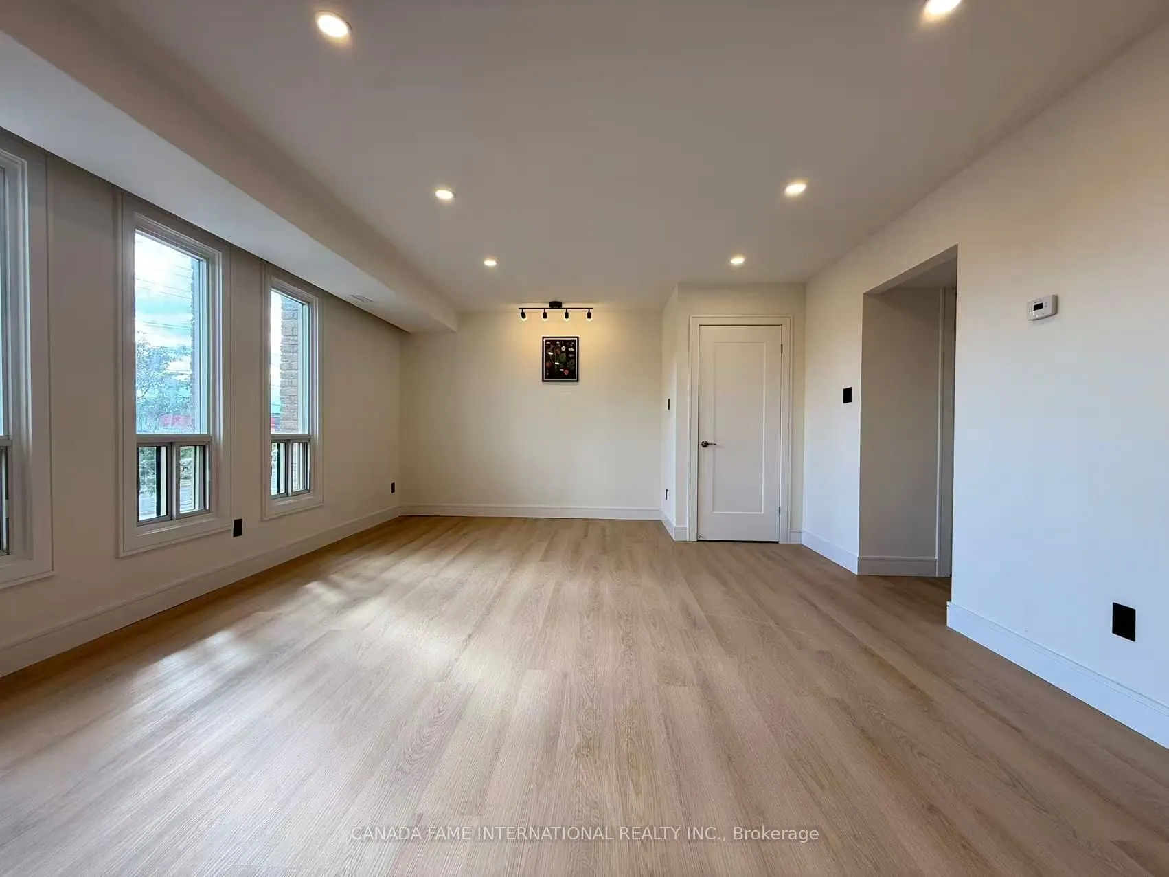 16 Rexdale Boulevard, #52