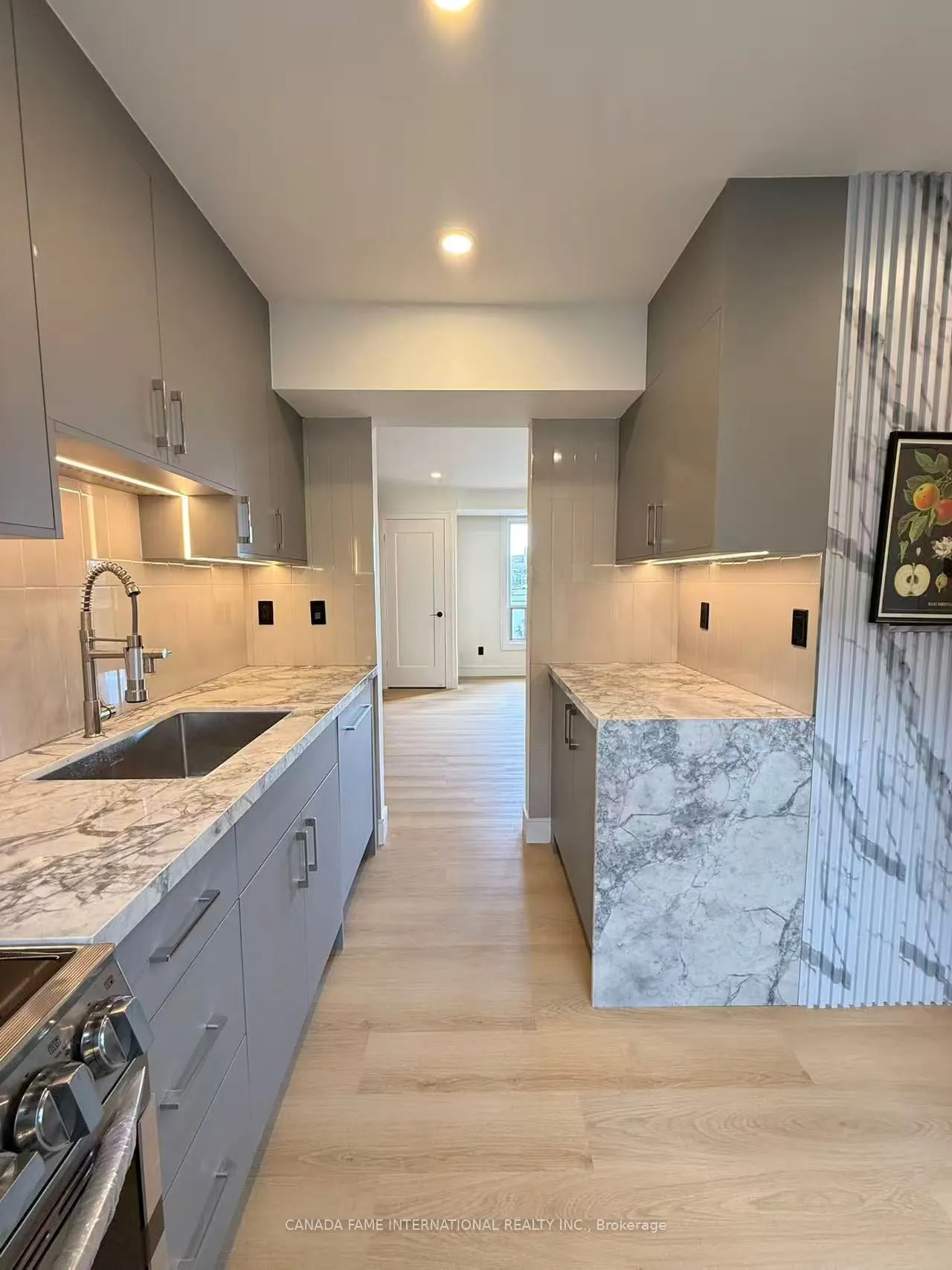 16 Rexdale Boulevard, #52