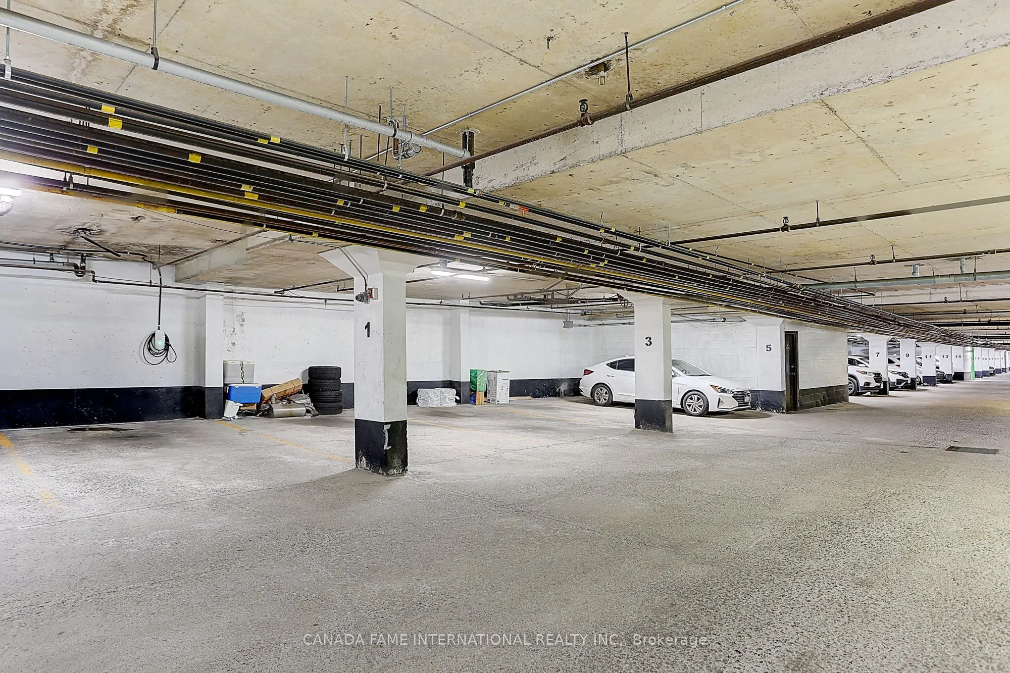 16 Rexdale Boulevard, #52