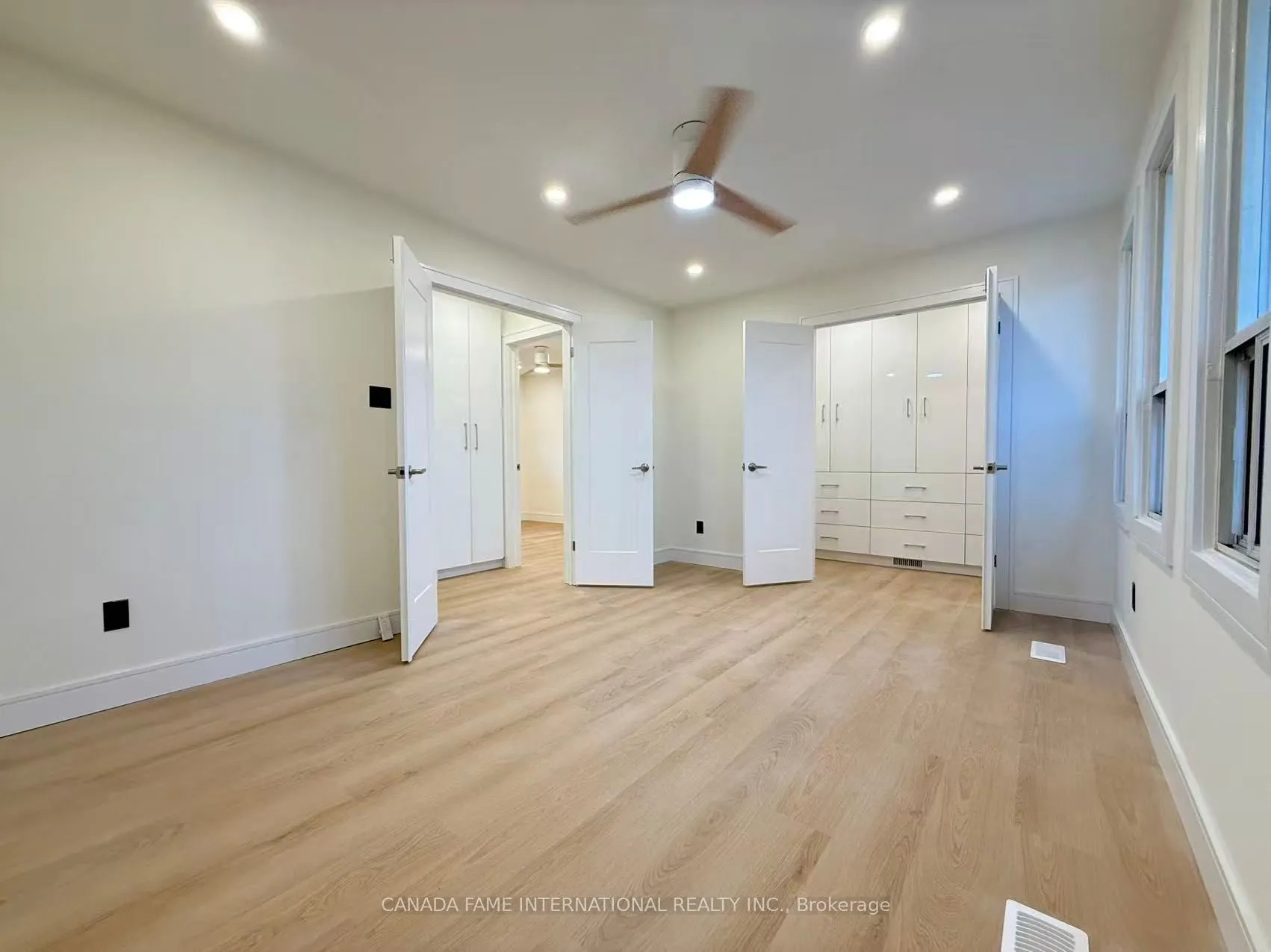 16 Rexdale Boulevard, #52