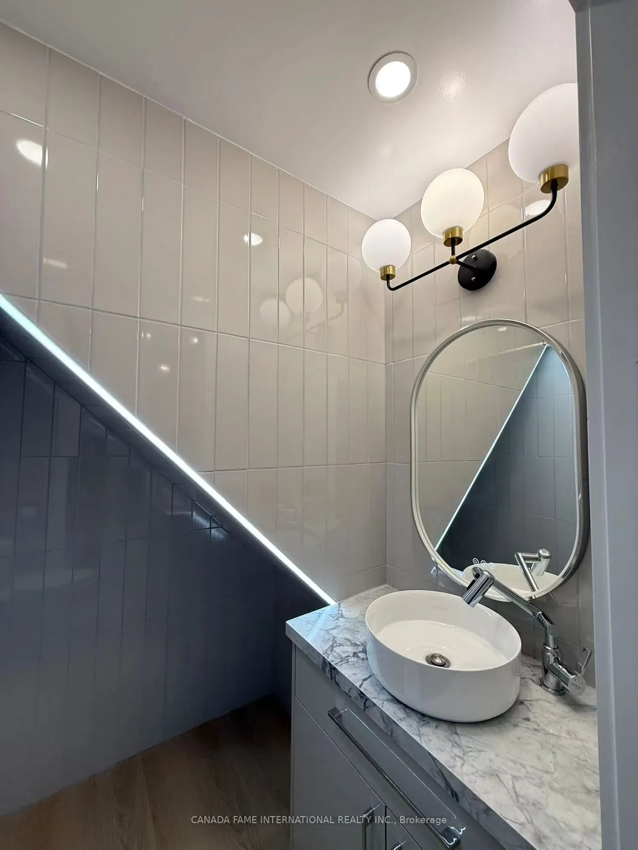 16 Rexdale Boulevard, #52